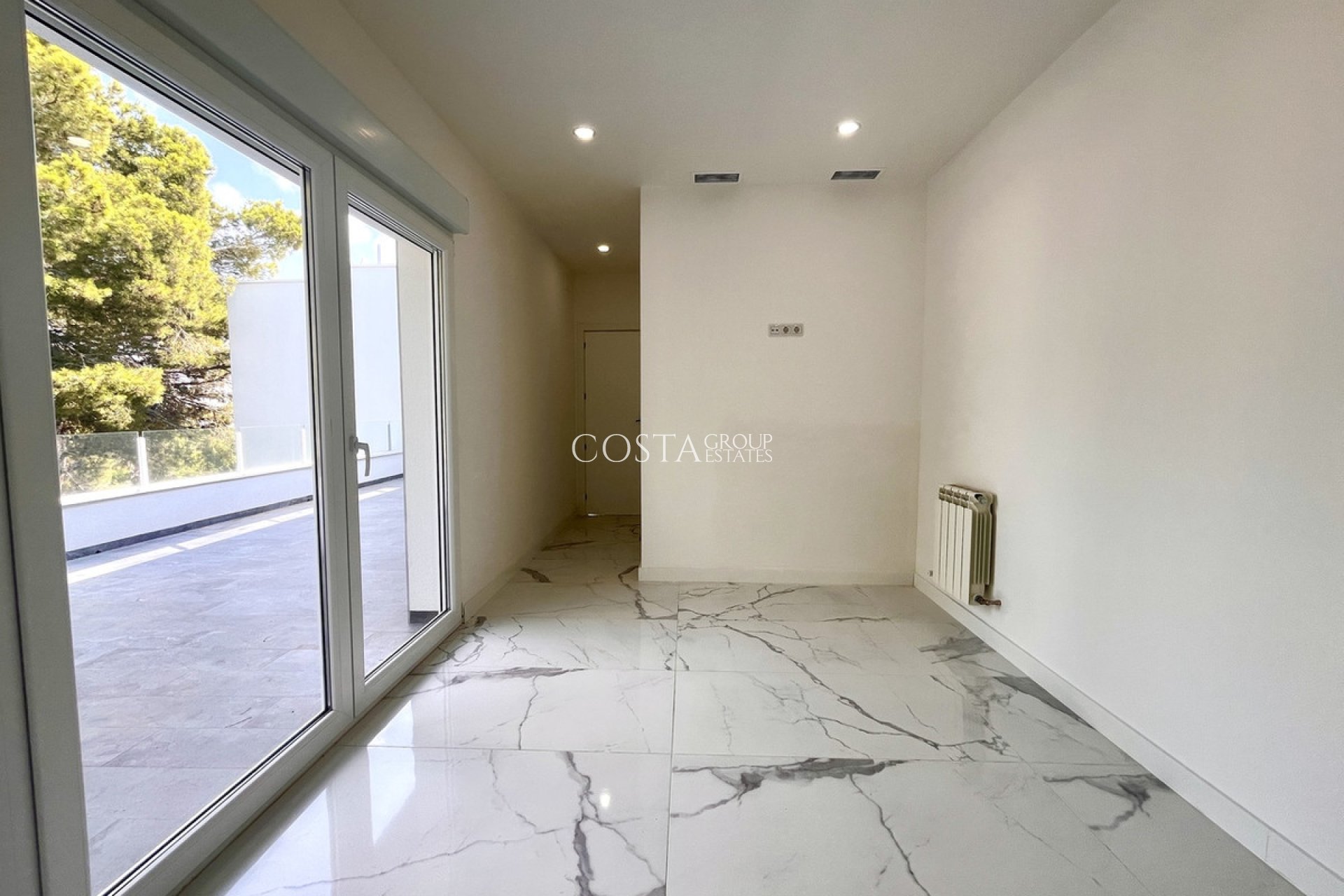 Herverkoop - Villa -
Orihuela - Los Balcones