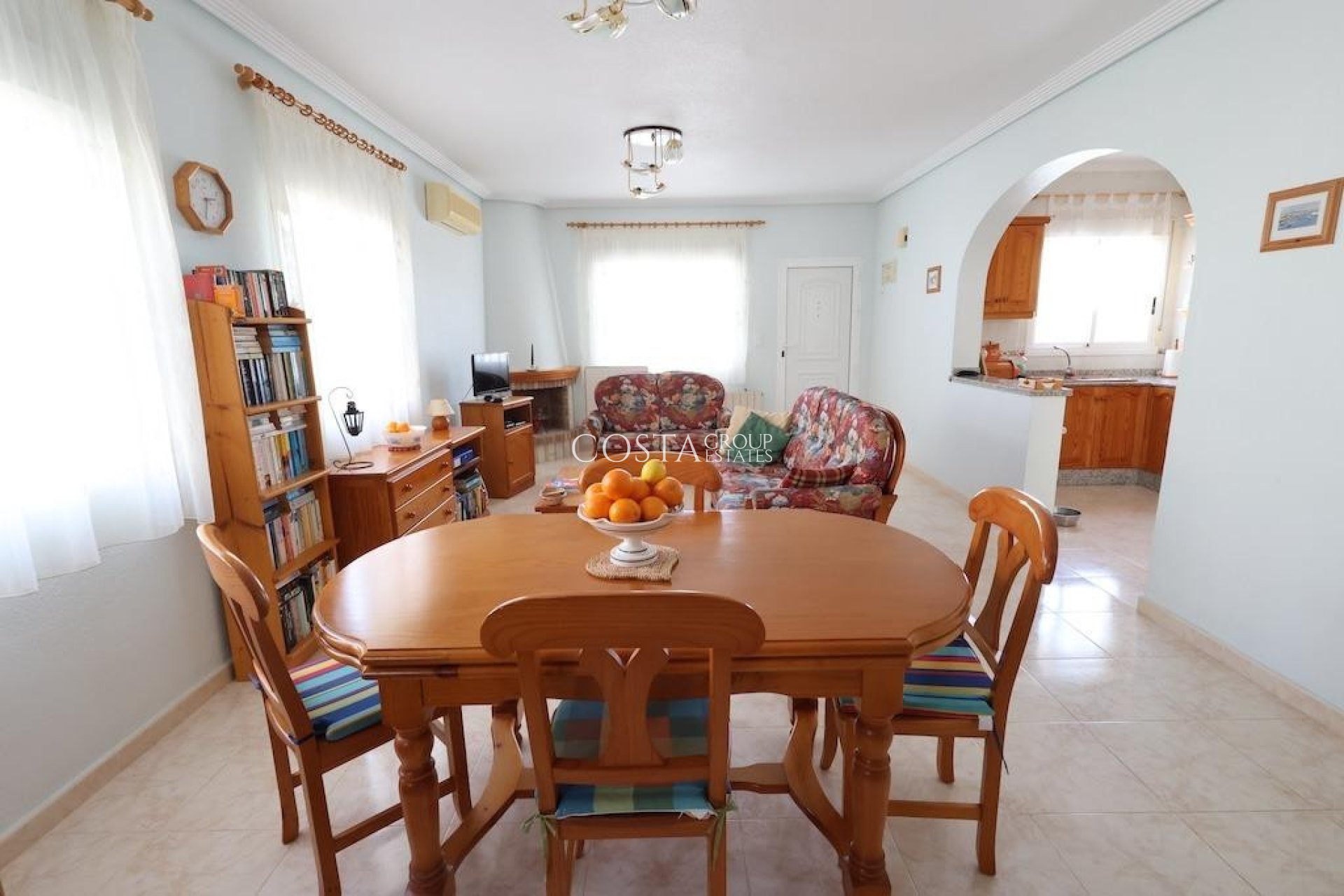 Herverkoop - Villa -
Orihuela - Los Balcones