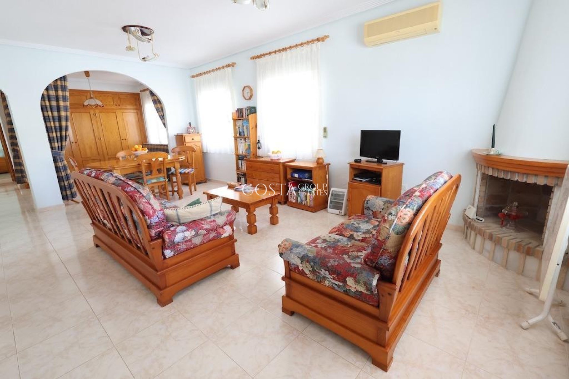 Herverkoop - Villa -
Orihuela - Los Balcones
