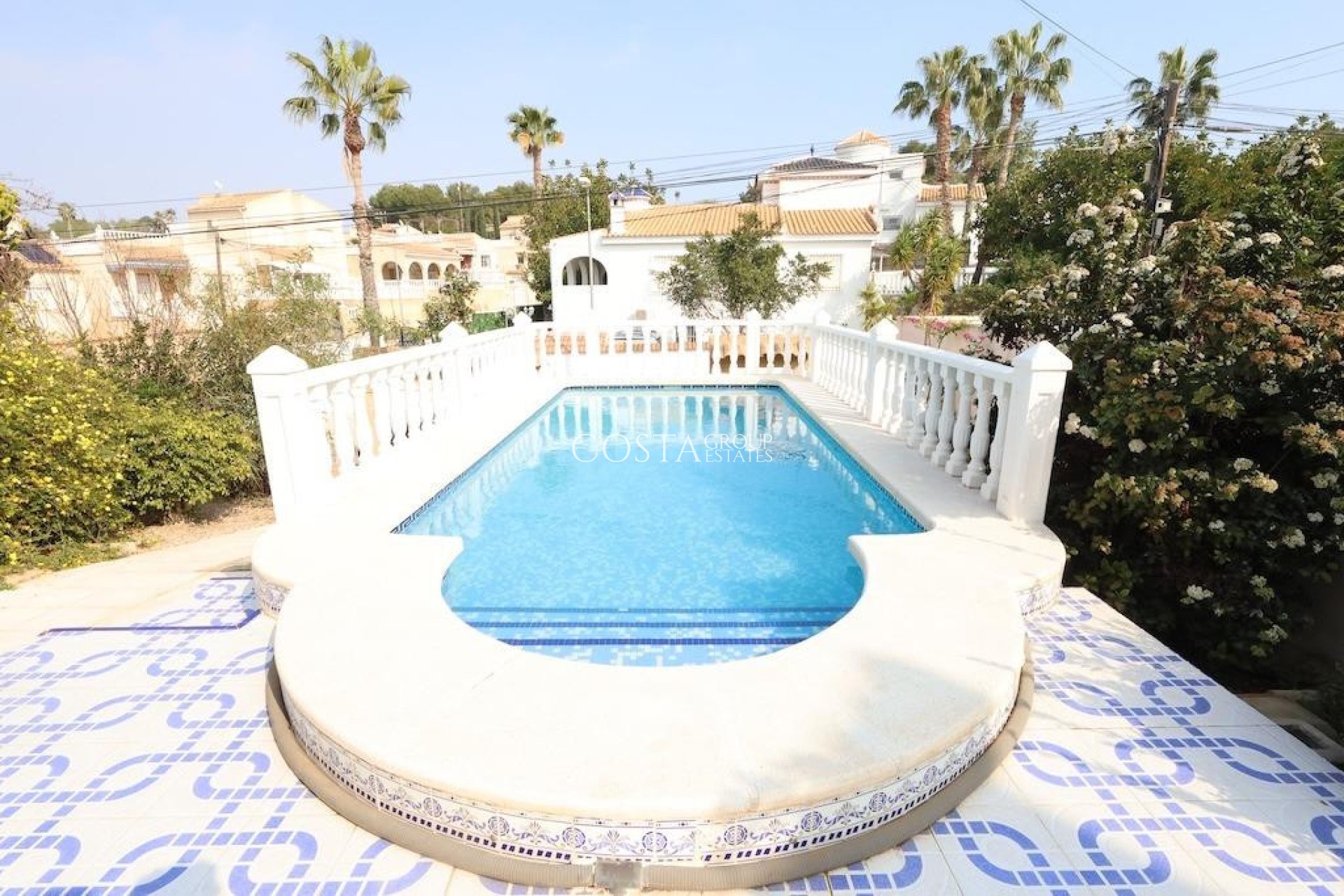 Herverkoop - Villa -
Orihuela - Los Balcones