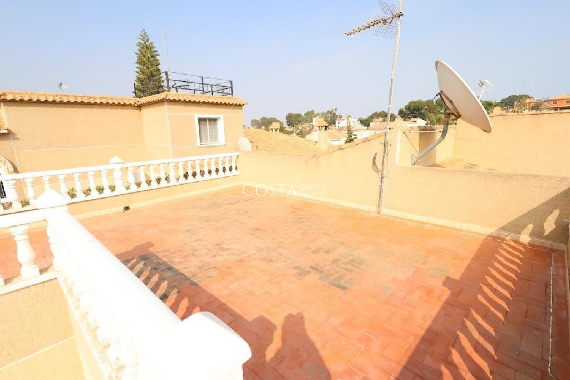 Herverkoop - Villa -
Orihuela - Los Balcones