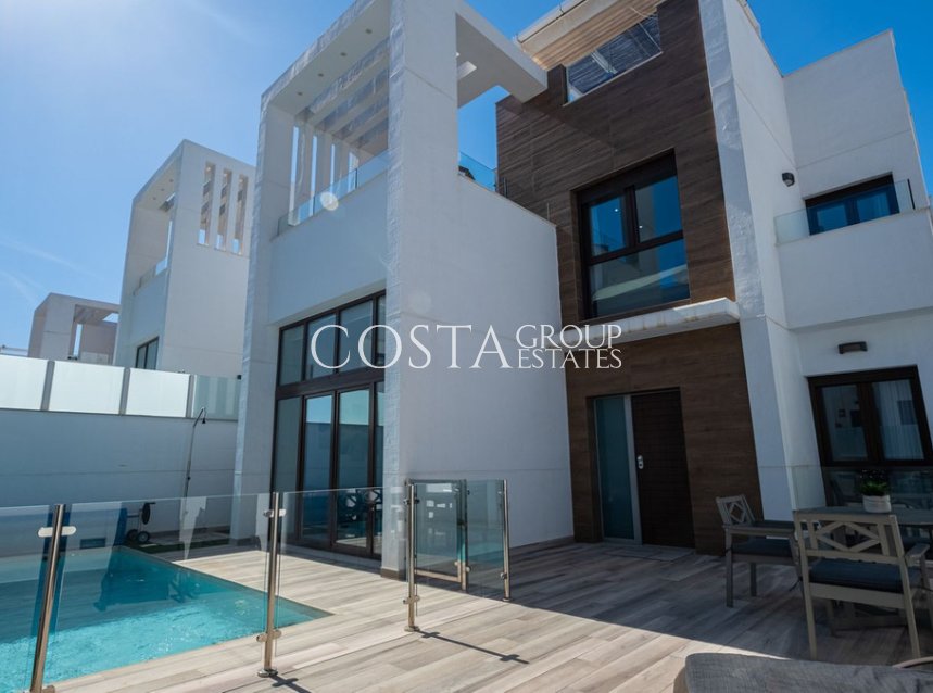 Herverkoop - Villa -
Orihuela - Los Balcones