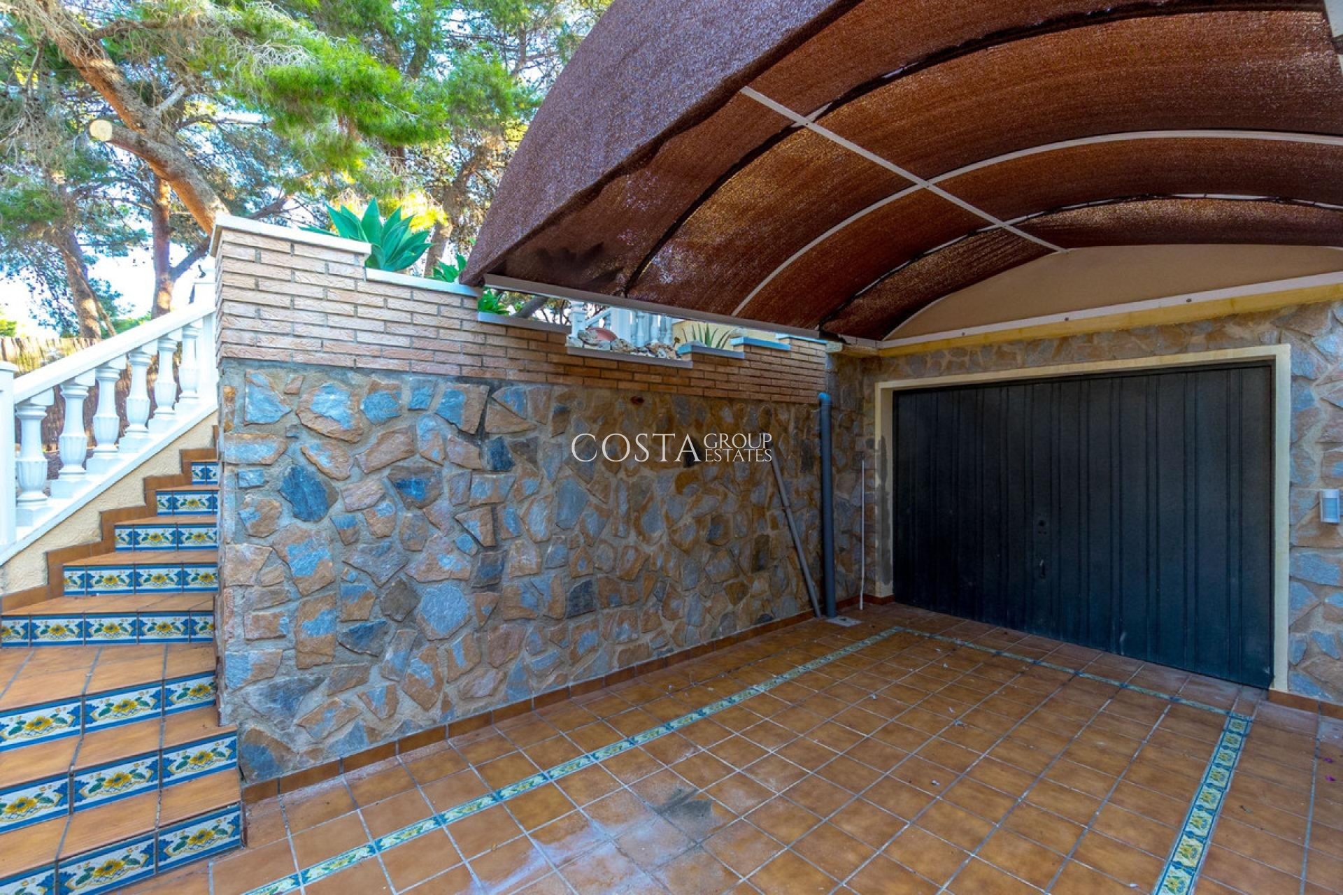 Herverkoop - Villa -
Orihuela - Los Balcones