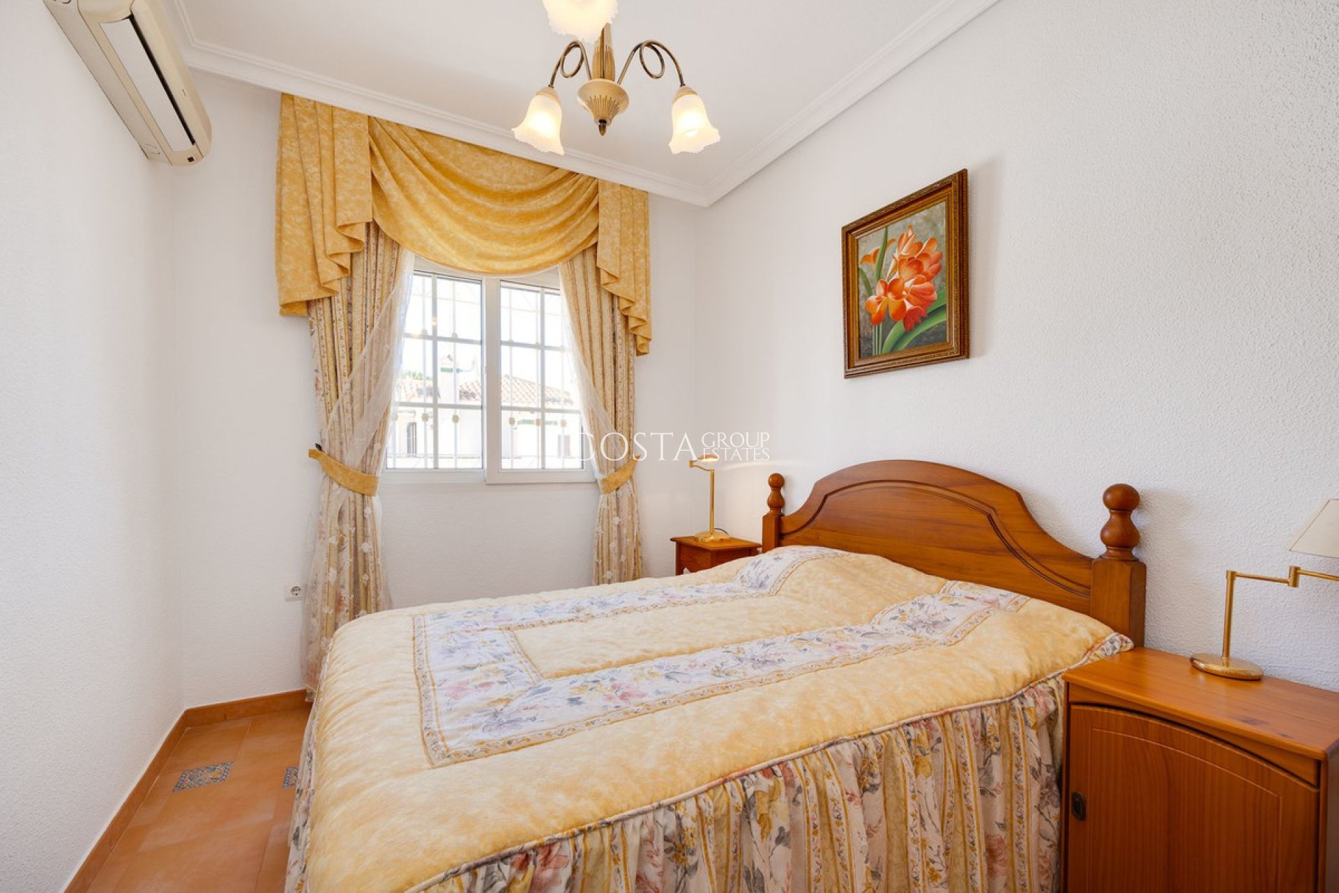 Herverkoop - Villa -
Orihuela - Orihuela Costa