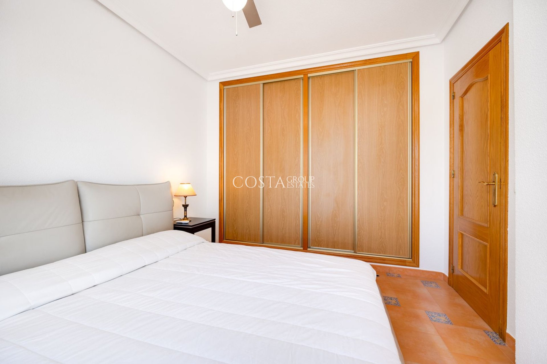 Herverkoop - Villa -
Orihuela - Orihuela Costa
