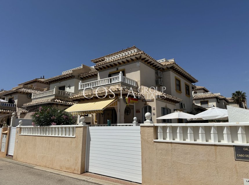 Herverkoop - Villa -
Orihuela - Orihuela Costa