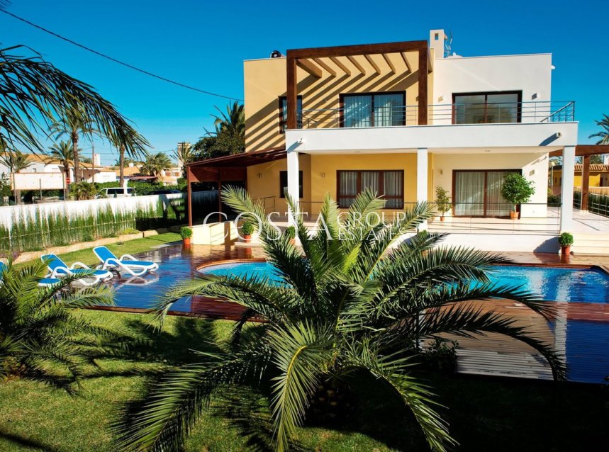 Herverkoop - Villa -
Orihuela - Orihuela Costa