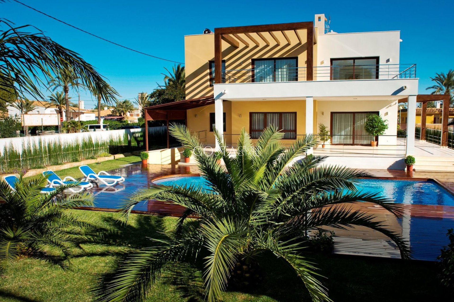 Herverkoop - Villa -
Orihuela - Orihuela Costa