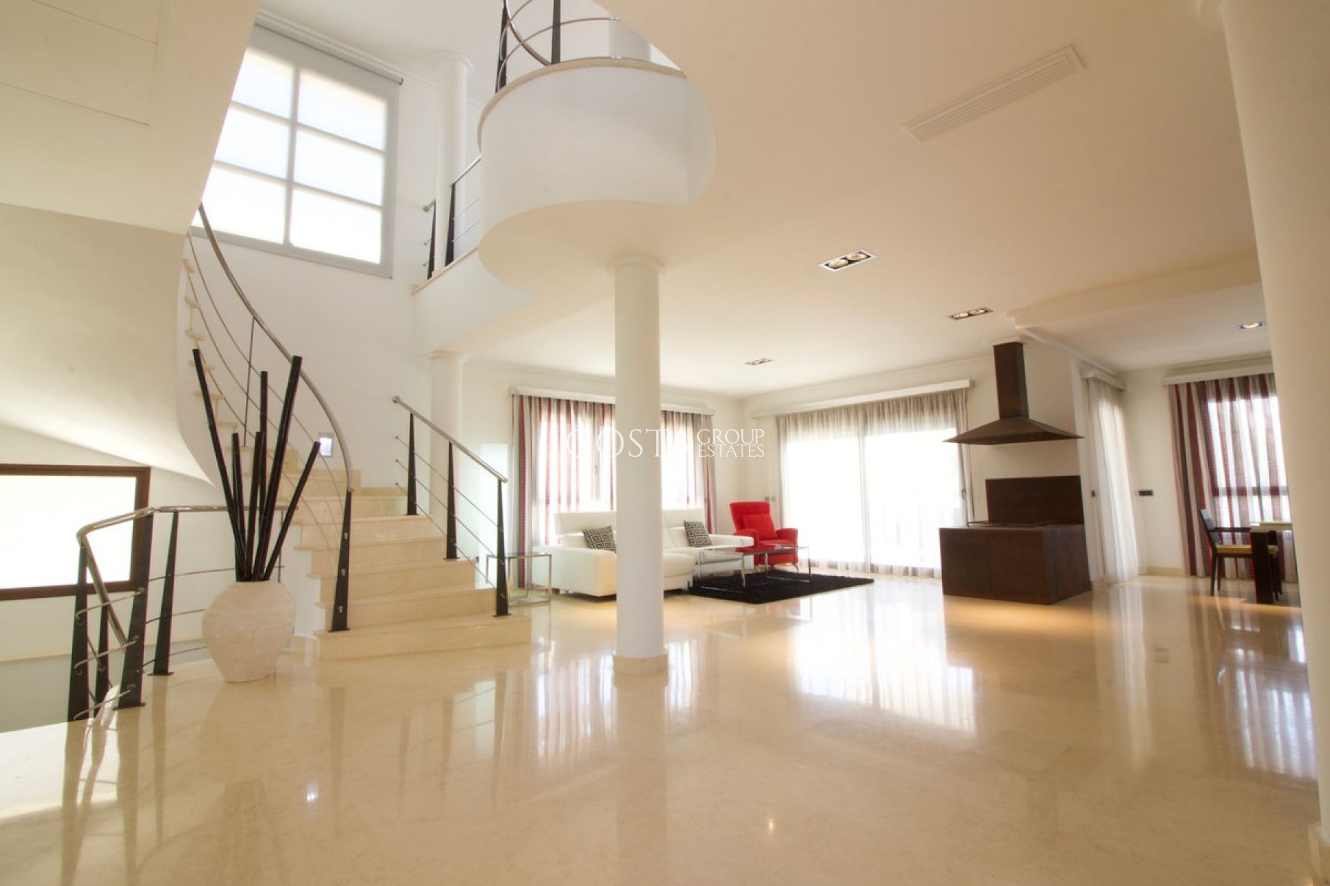 Herverkoop - Villa -
Orihuela - Orihuela Costa