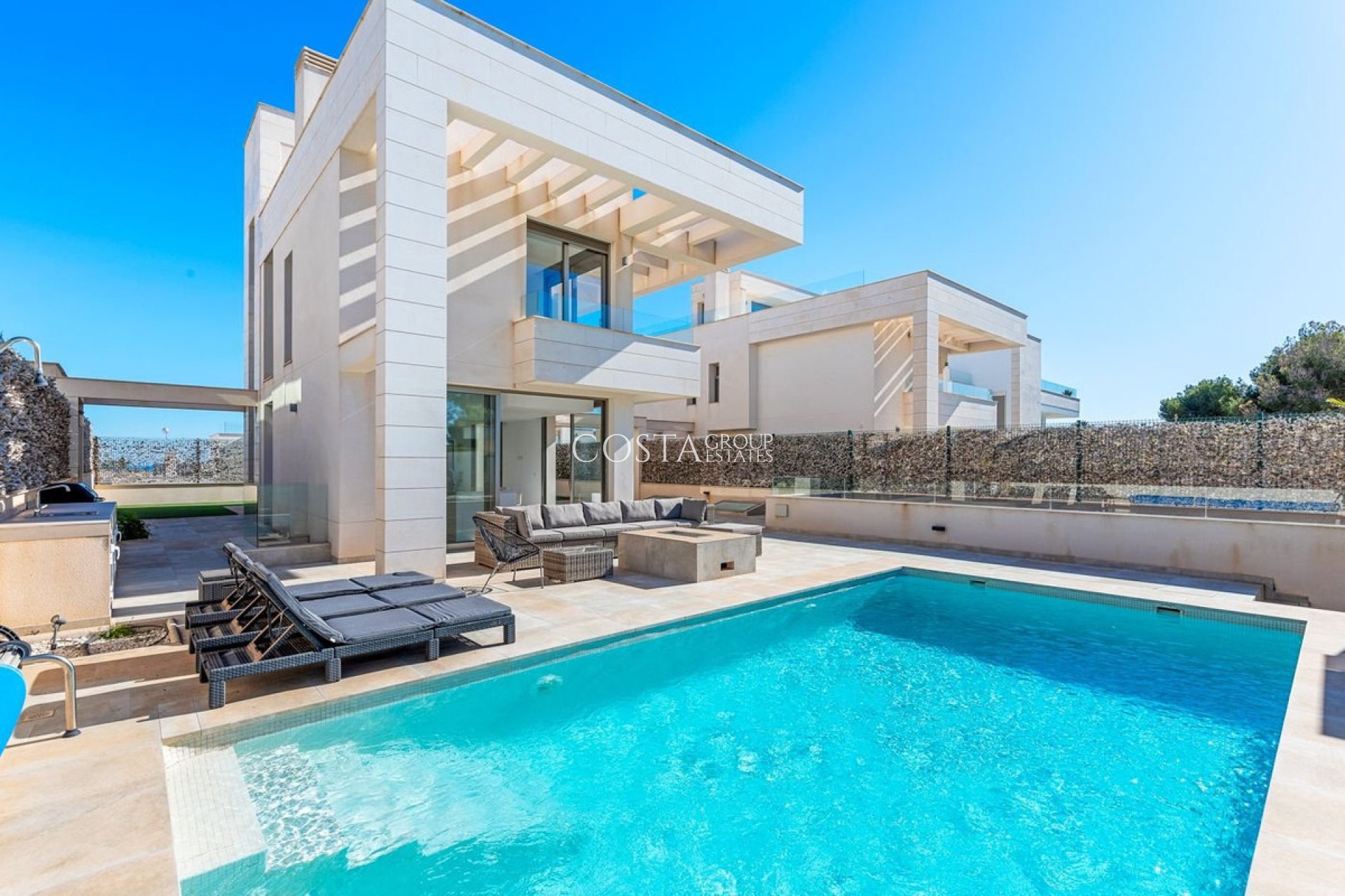 Herverkoop - Villa -
Orihuela - Orihuela Costa