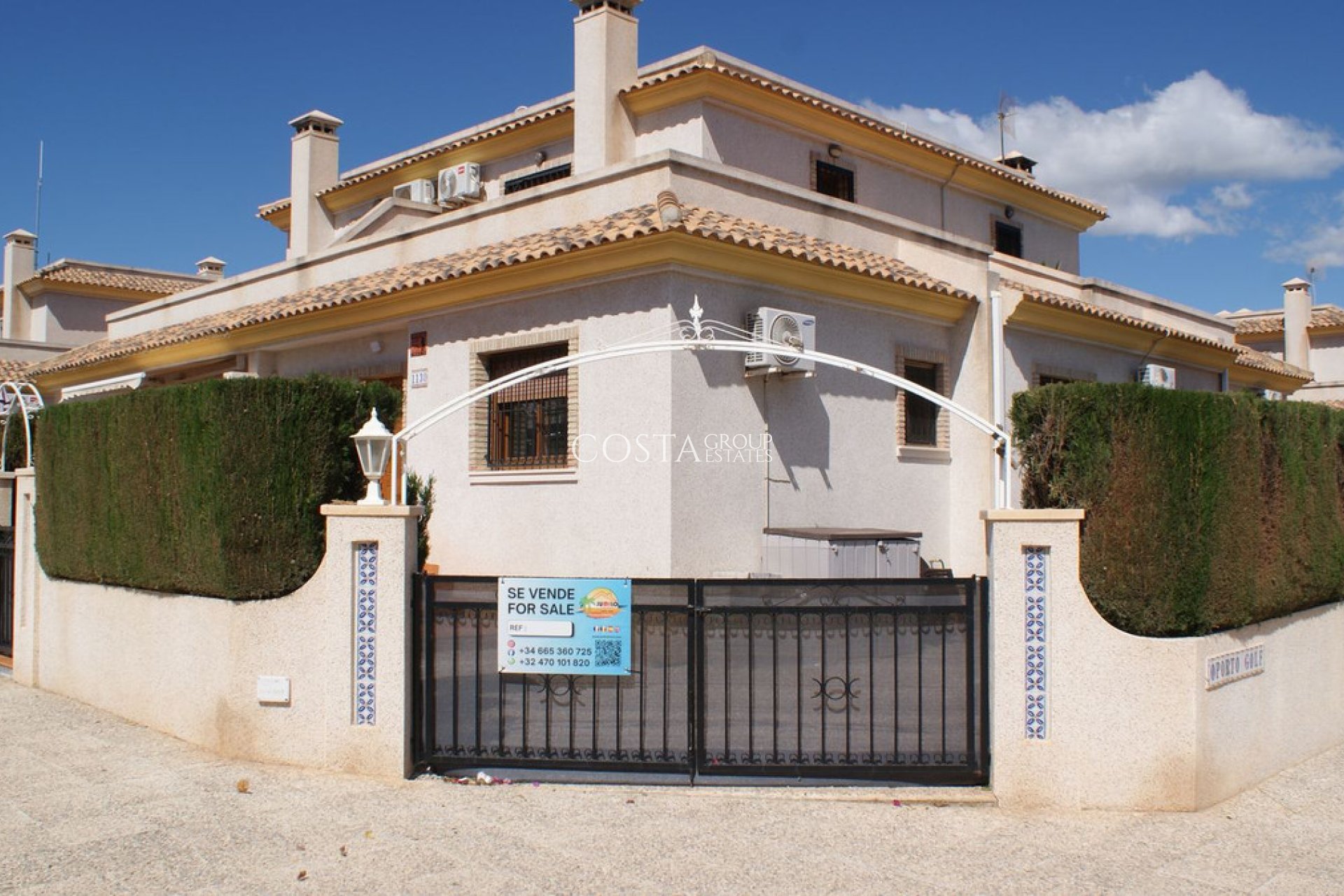 Herverkoop - Villa -
Orihuela - Orihuela Costa