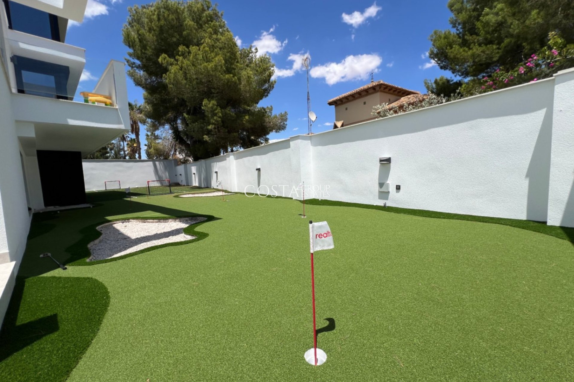 Herverkoop - Villa -
Orihuela - Orihuela Costa