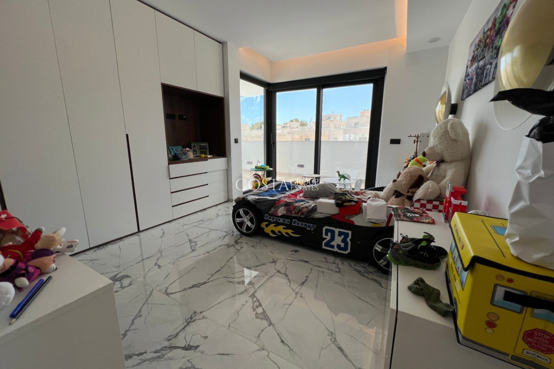 Herverkoop - Villa -
Orihuela - Orihuela Costa