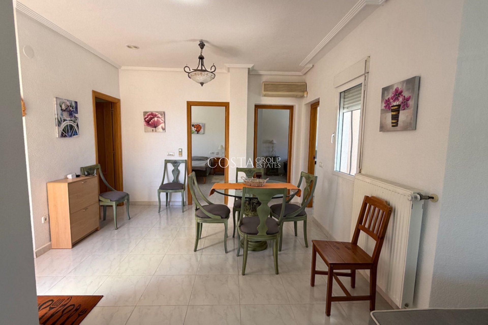 Herverkoop - Villa -
Orihuela - Orihuela Costa