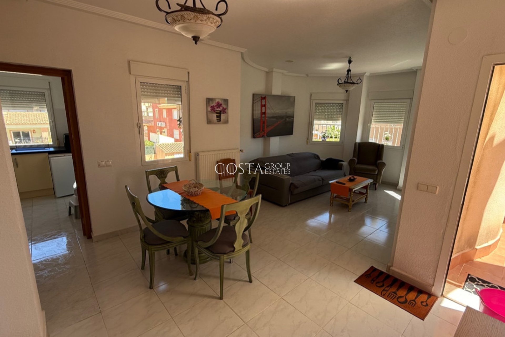 Herverkoop - Villa -
Orihuela - Orihuela Costa