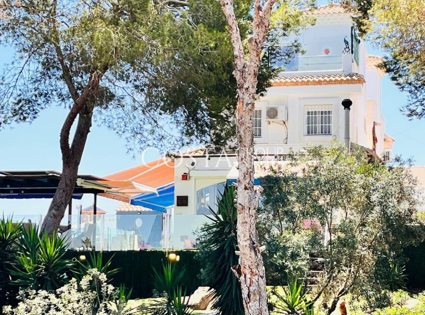 Herverkoop - Villa -
Orihuela - Orihuela Costa