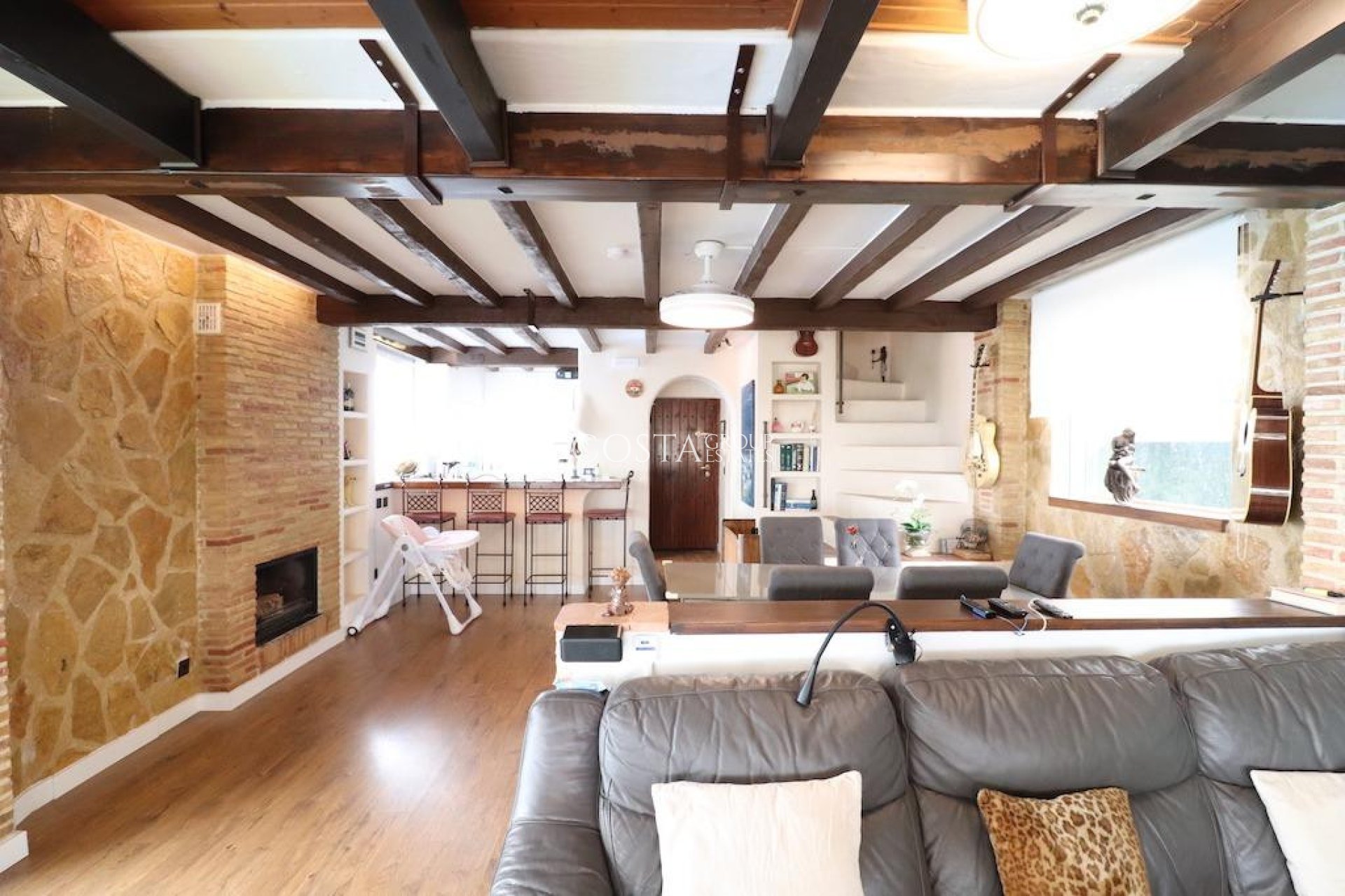 Herverkoop - Villa -
Orihuela - Orihuela Costa