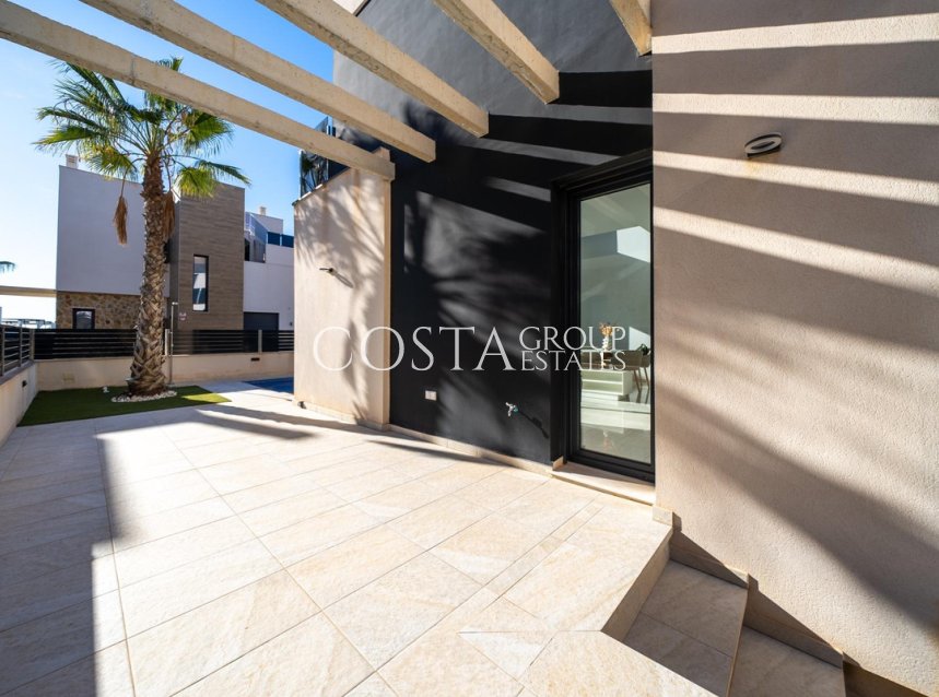 Herverkoop - Villa -
Orihuela - Orihuela Costa