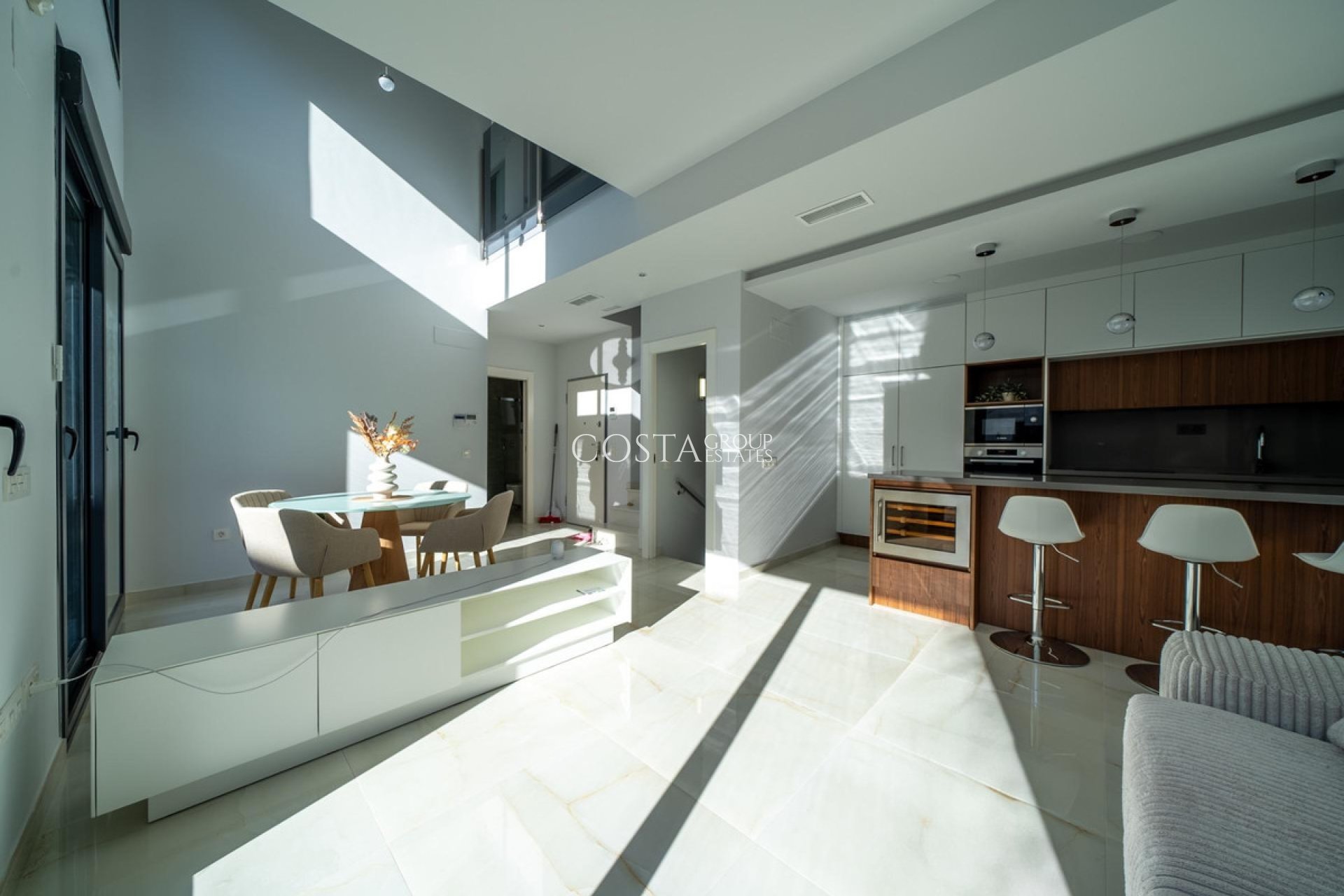 Herverkoop - Villa -
Orihuela - Orihuela Costa