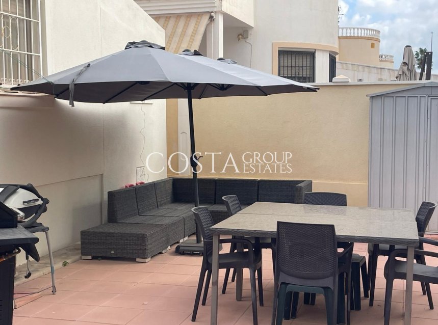 Herverkoop - Villa -
Orihuela - Playa Flamenca