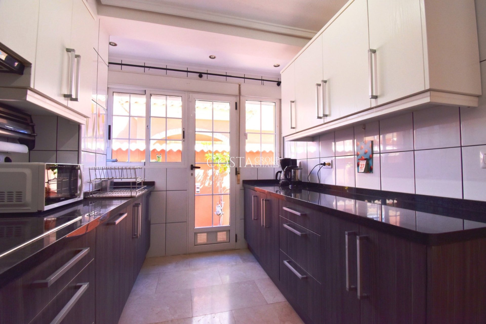 Herverkoop - Villa -
Orihuela - Playa Flamenca