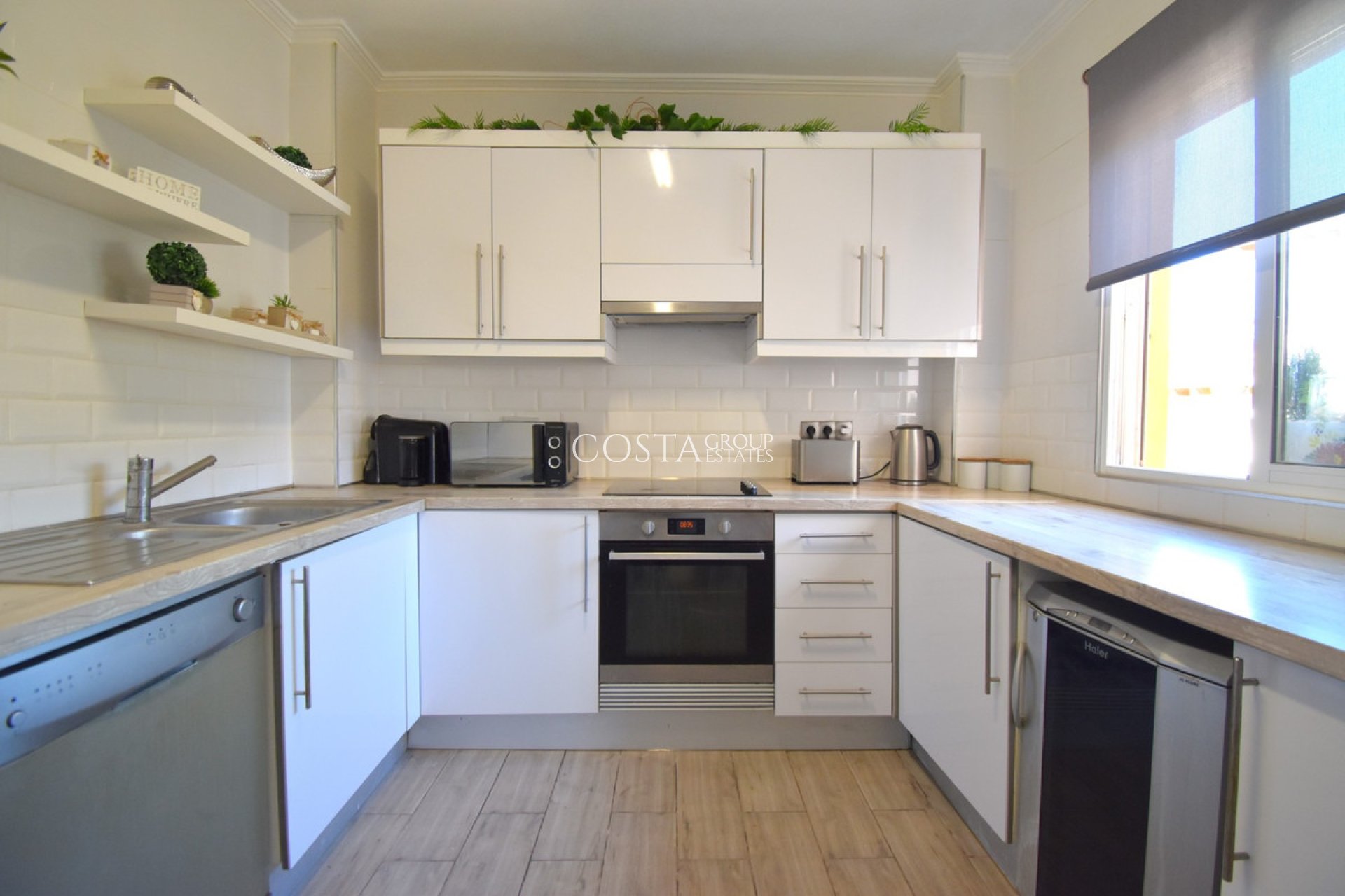 Herverkoop - Villa -
Orihuela - Playa Flamenca