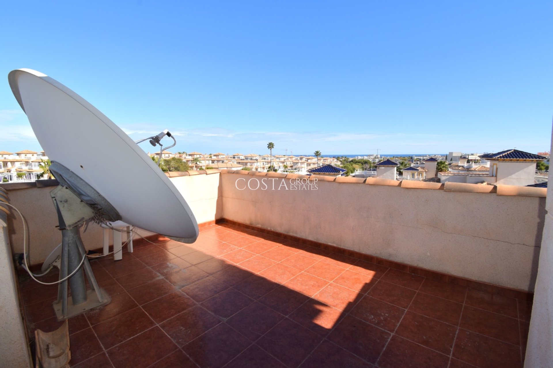 Herverkoop - Villa -
Orihuela - Playa Flamenca