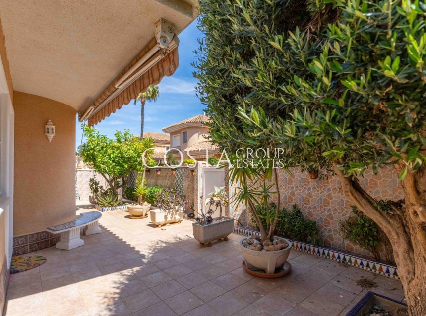Herverkoop - Villa -
Orihuela - Punta Prima