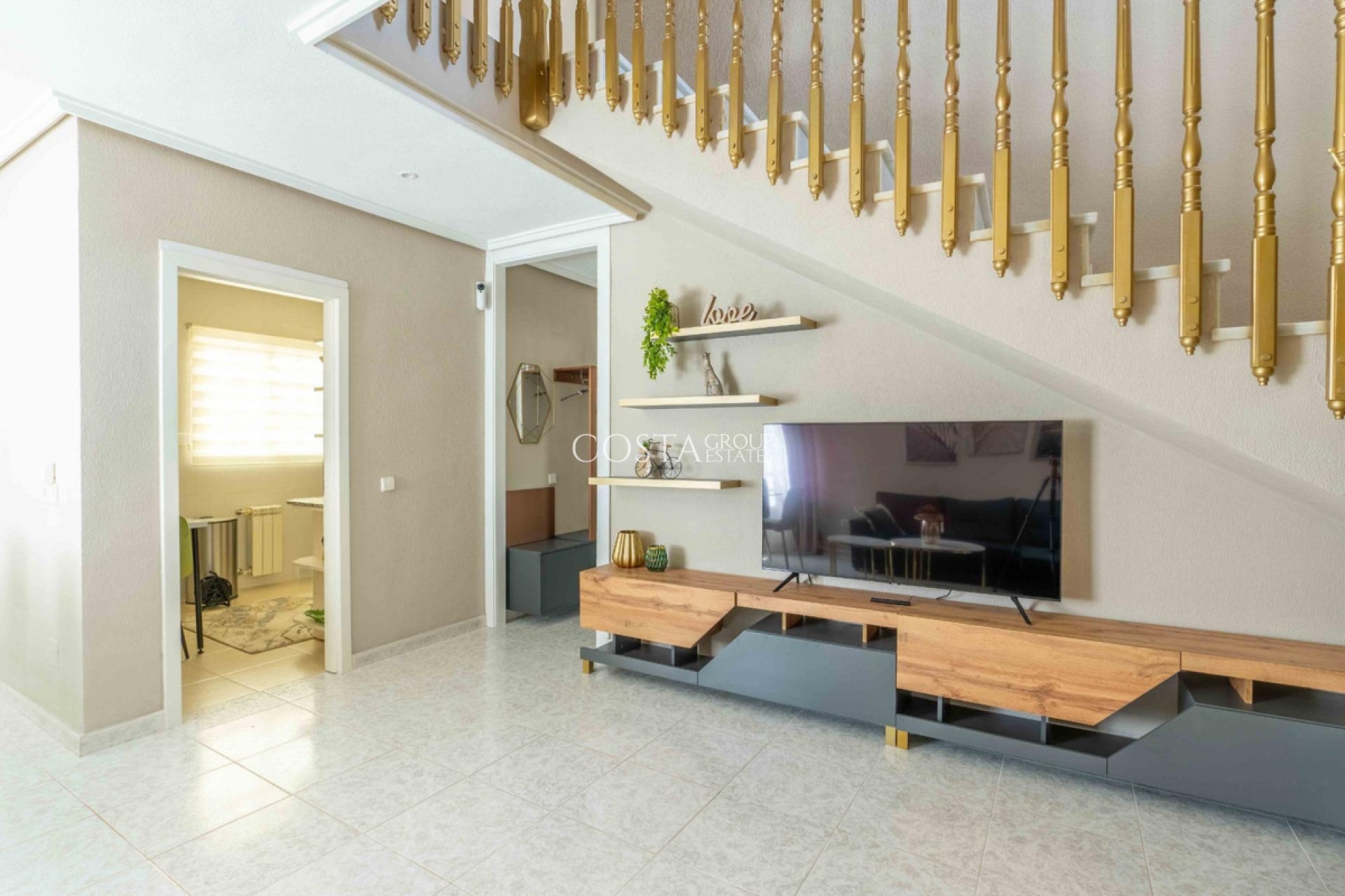 Herverkoop - Villa -
Orihuela - Punta Prima