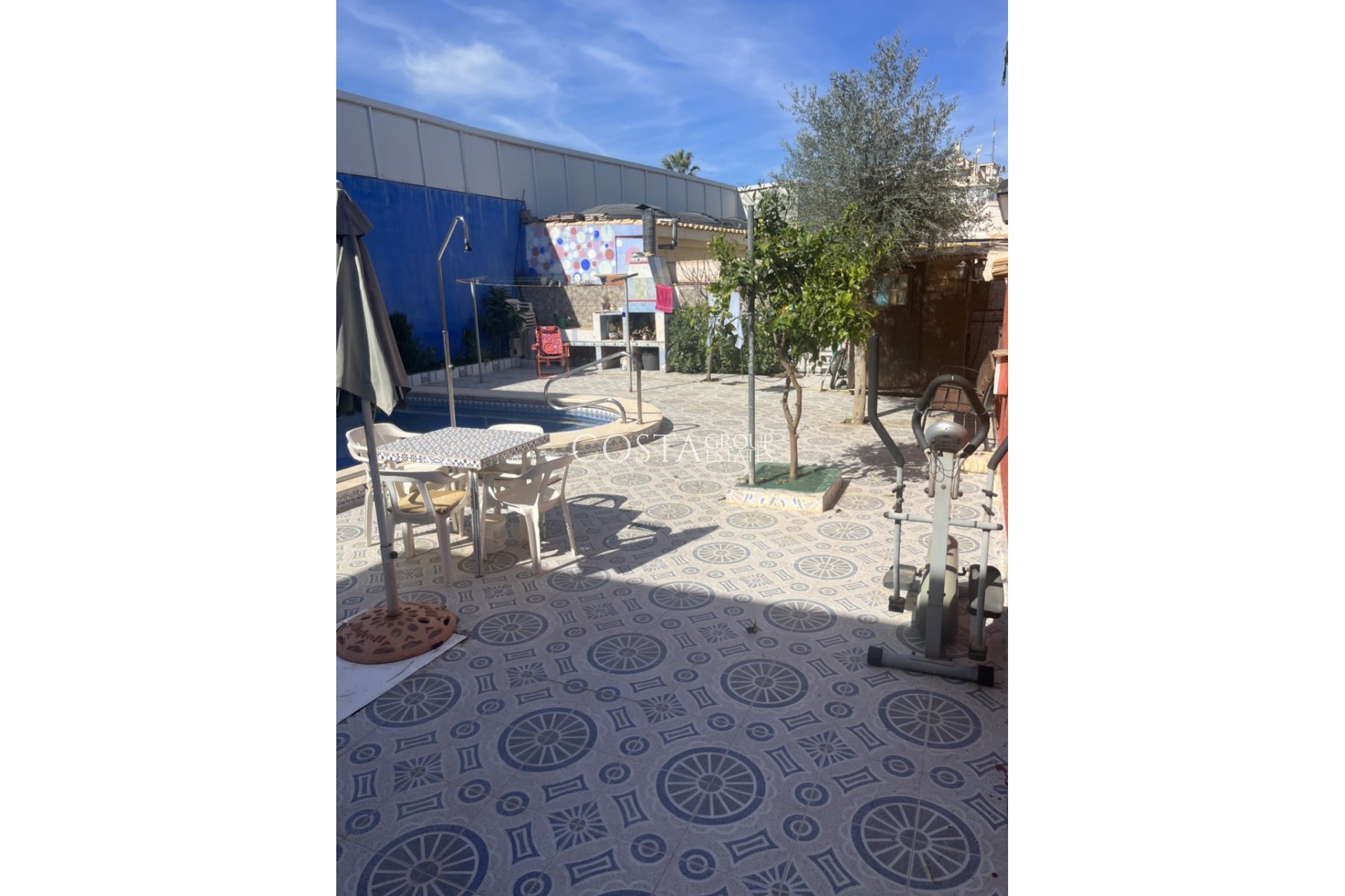 Herverkoop - Villa -
Orihuela - Punta Prima