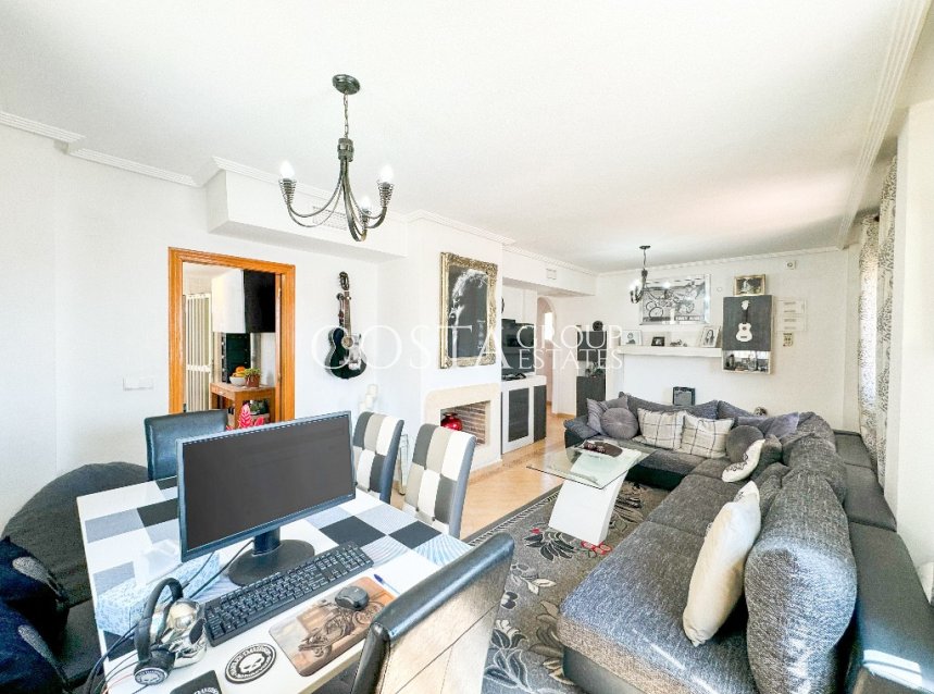 Herverkoop - Villa -
Orihuela - Punta Prima