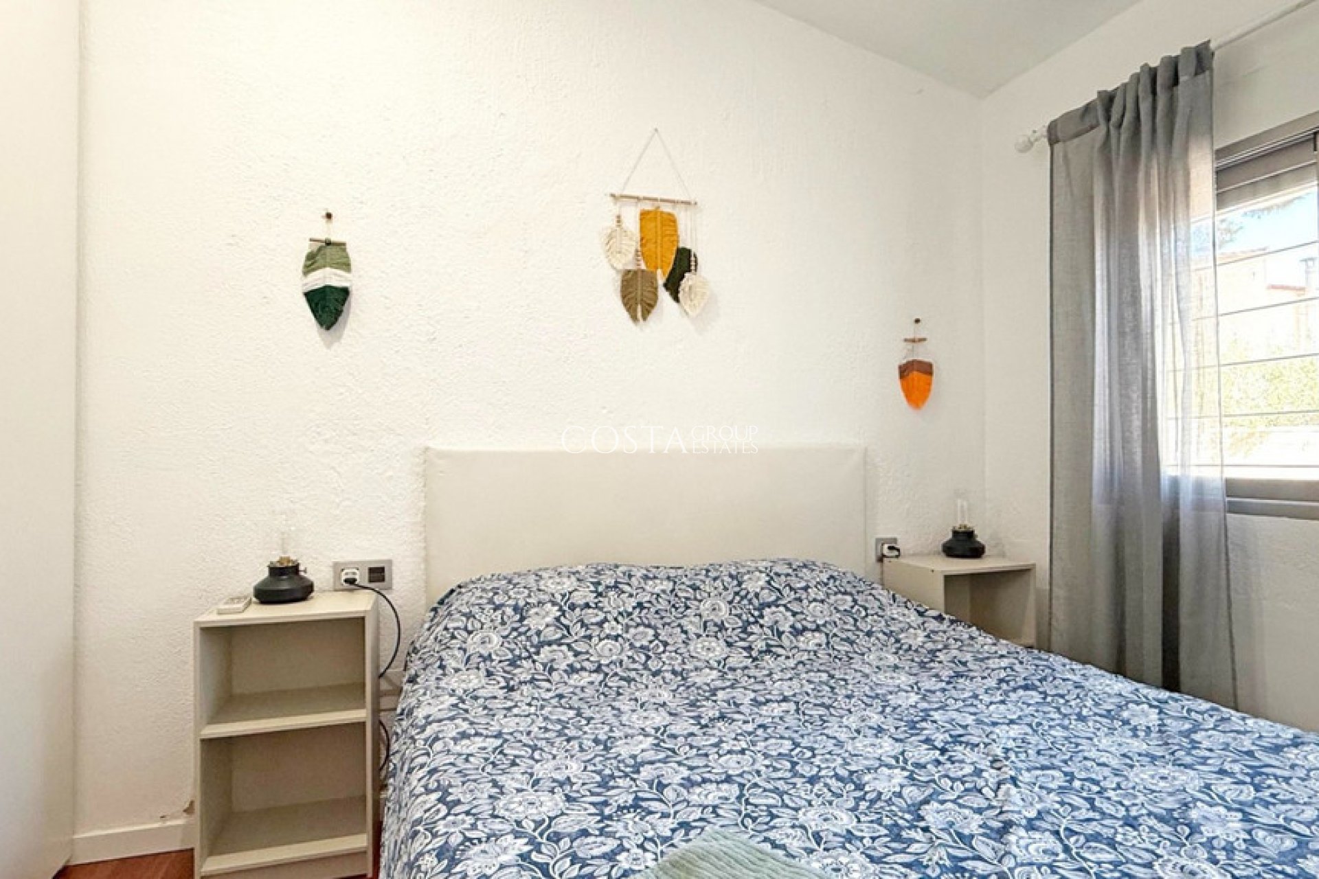 Herverkoop - Villa -
Orihuela - Punta Prima