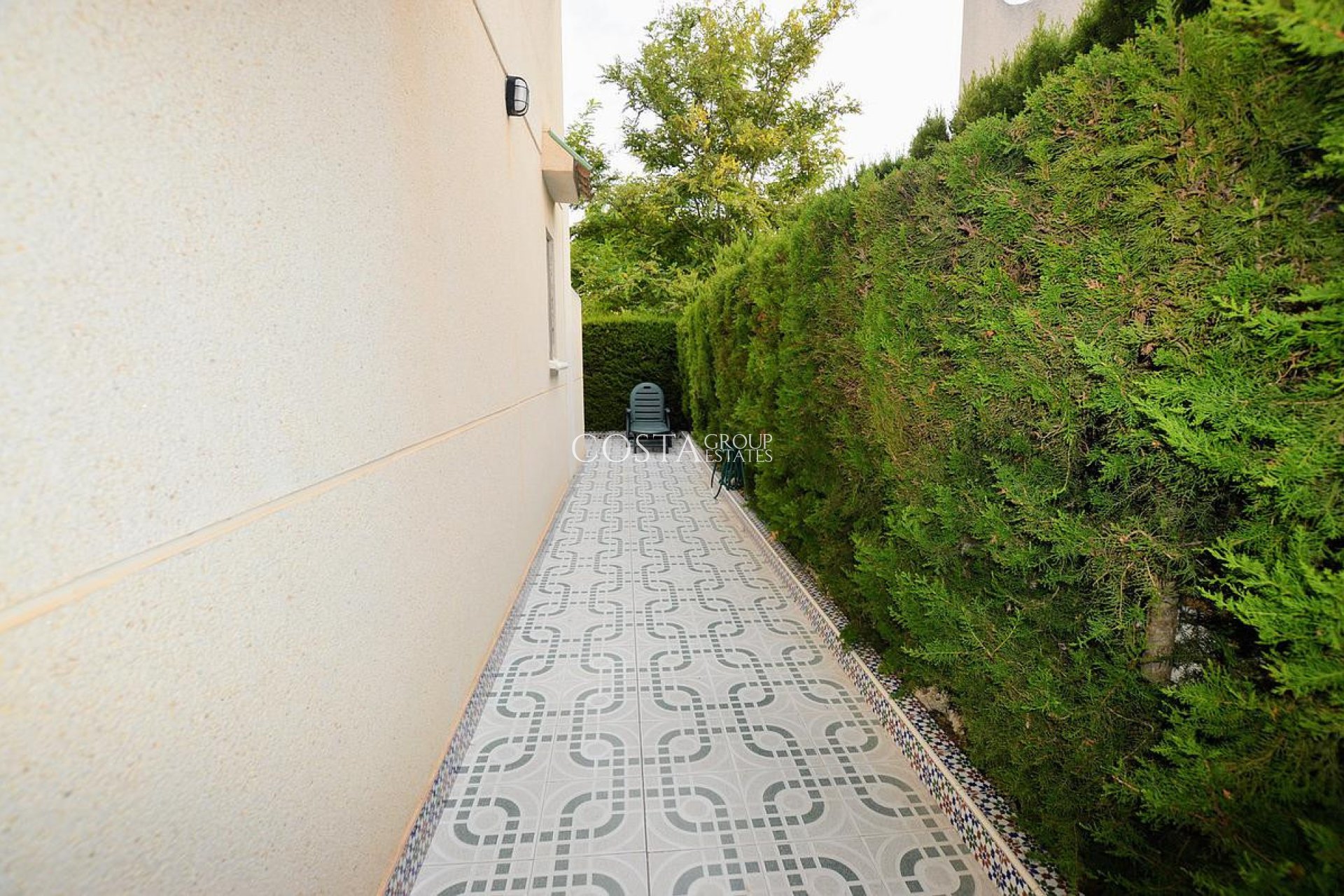 Herverkoop - Villa -
Orihuela - Punta Prima