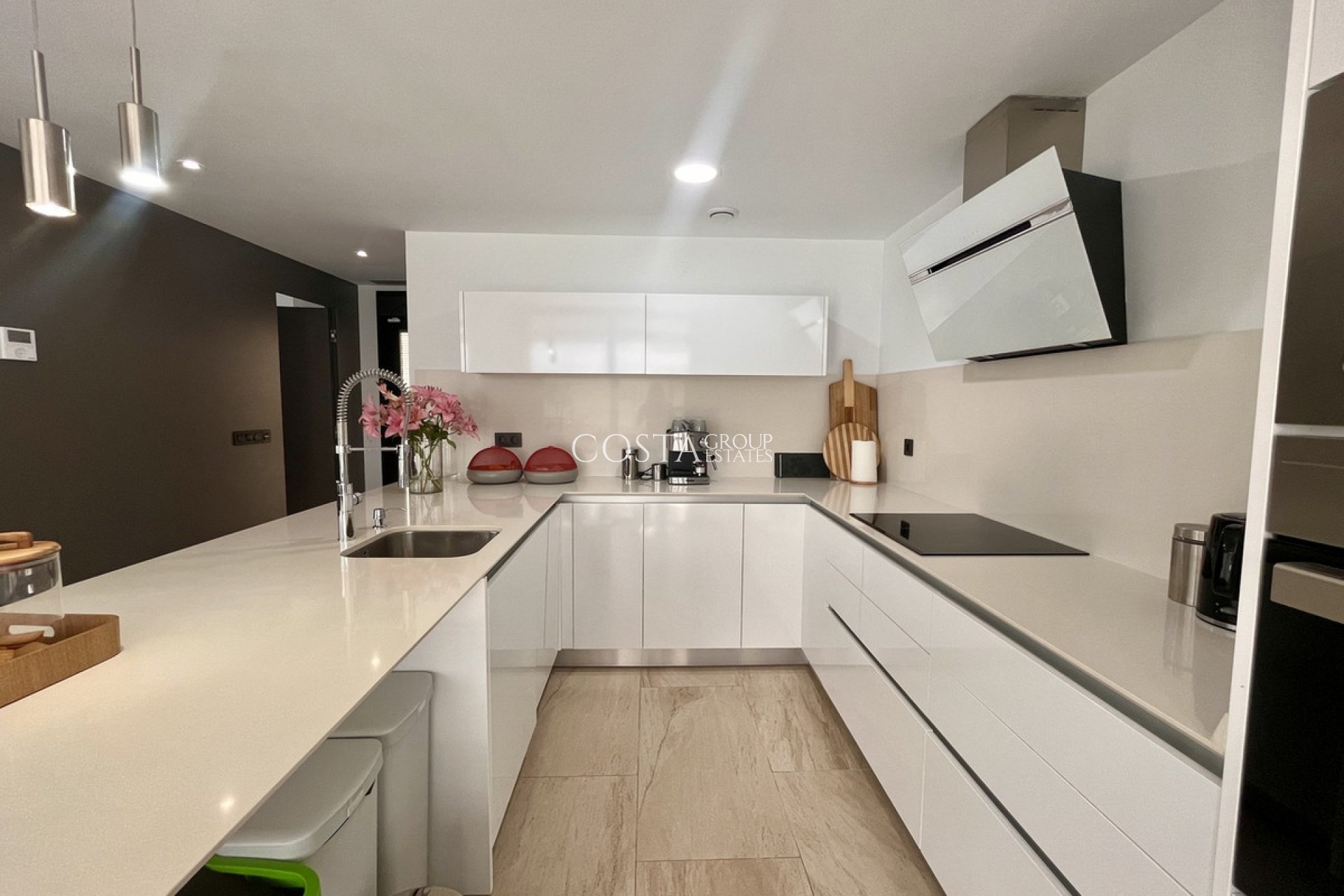 Herverkoop - Villa -
Orihuela - Villamartin