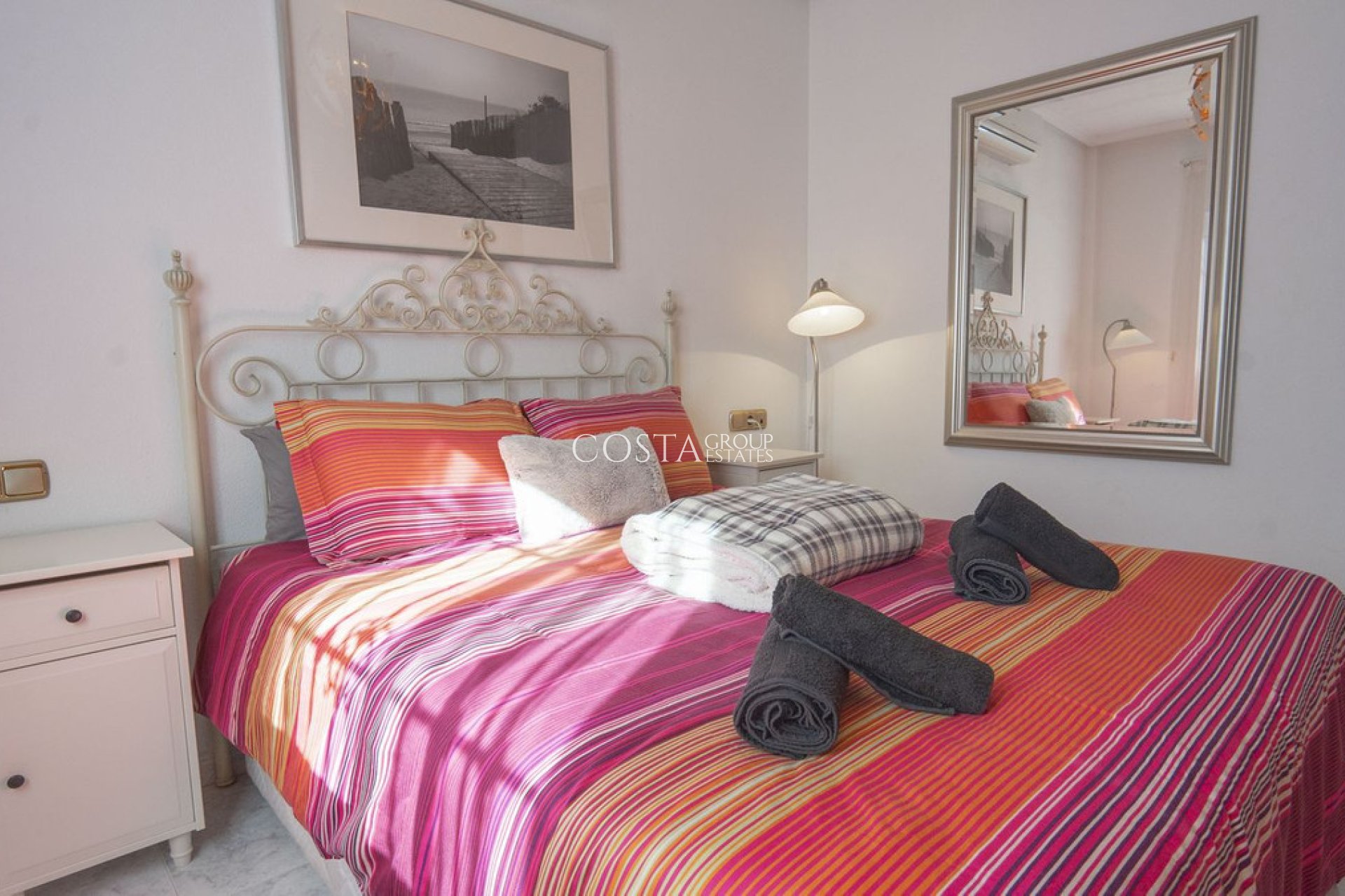 Herverkoop - Villa -
Orihuela - Villamartin