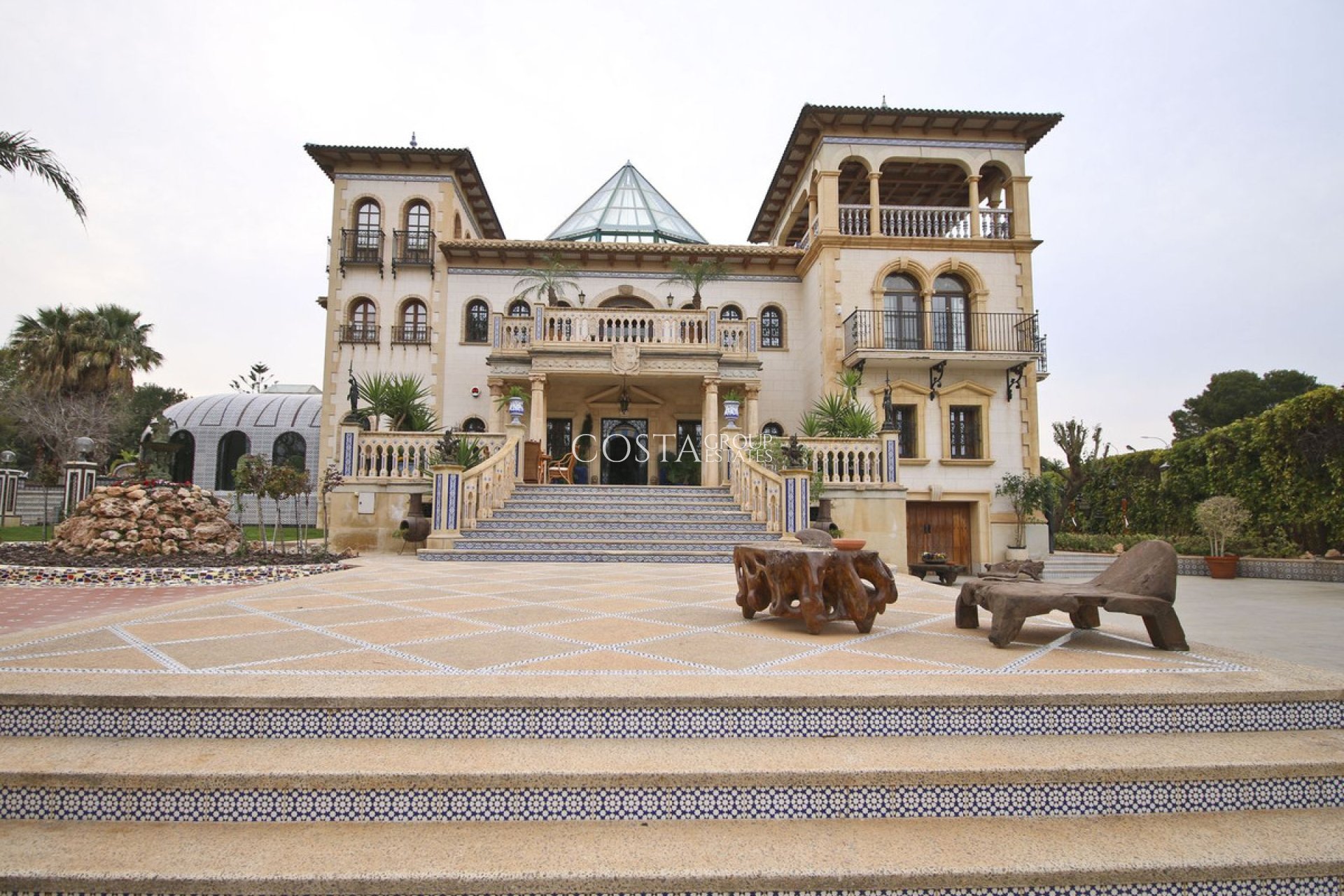 Herverkoop - Villa -
Orihuela - Villamartin
