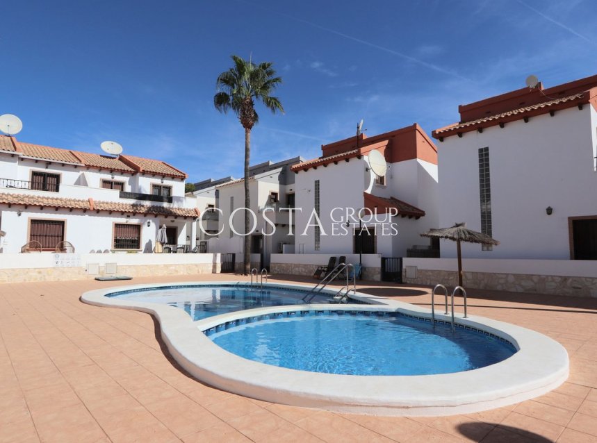 Herverkoop - Villa -
Orihuela - Villamartin