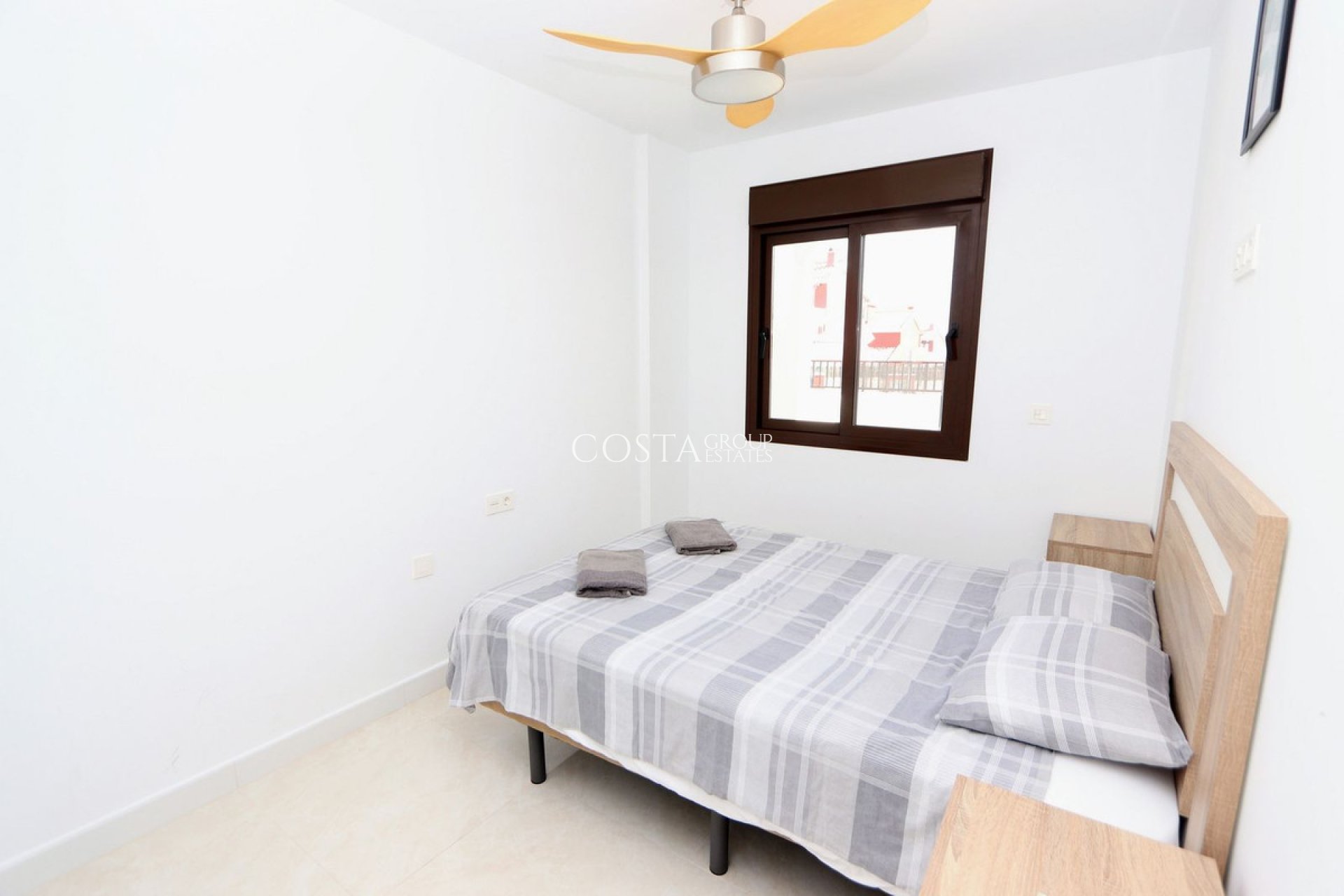 Herverkoop - Villa -
Orihuela - Villamartin