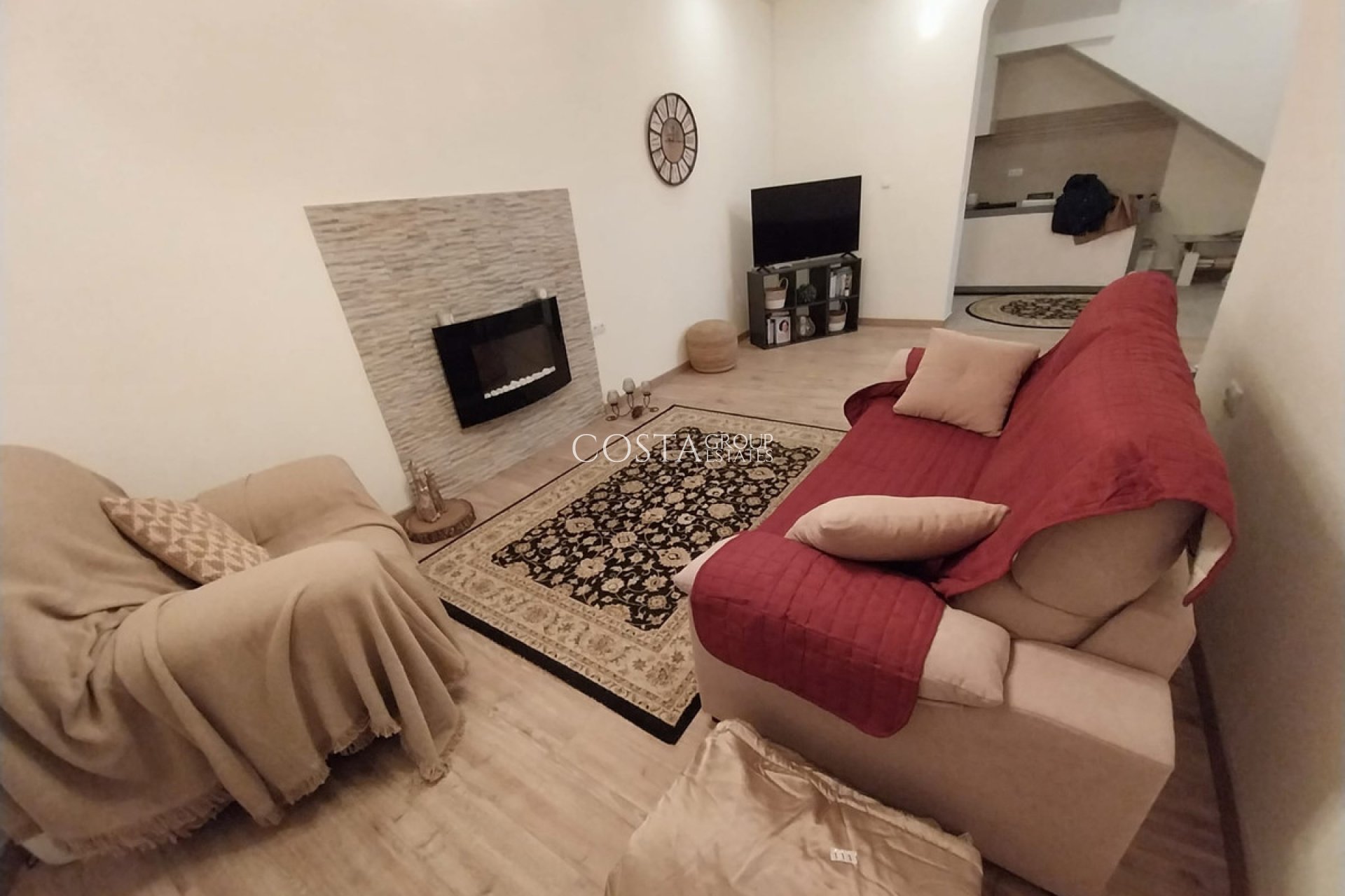 Herverkoop - Villa -
Orihuela - Villamartin