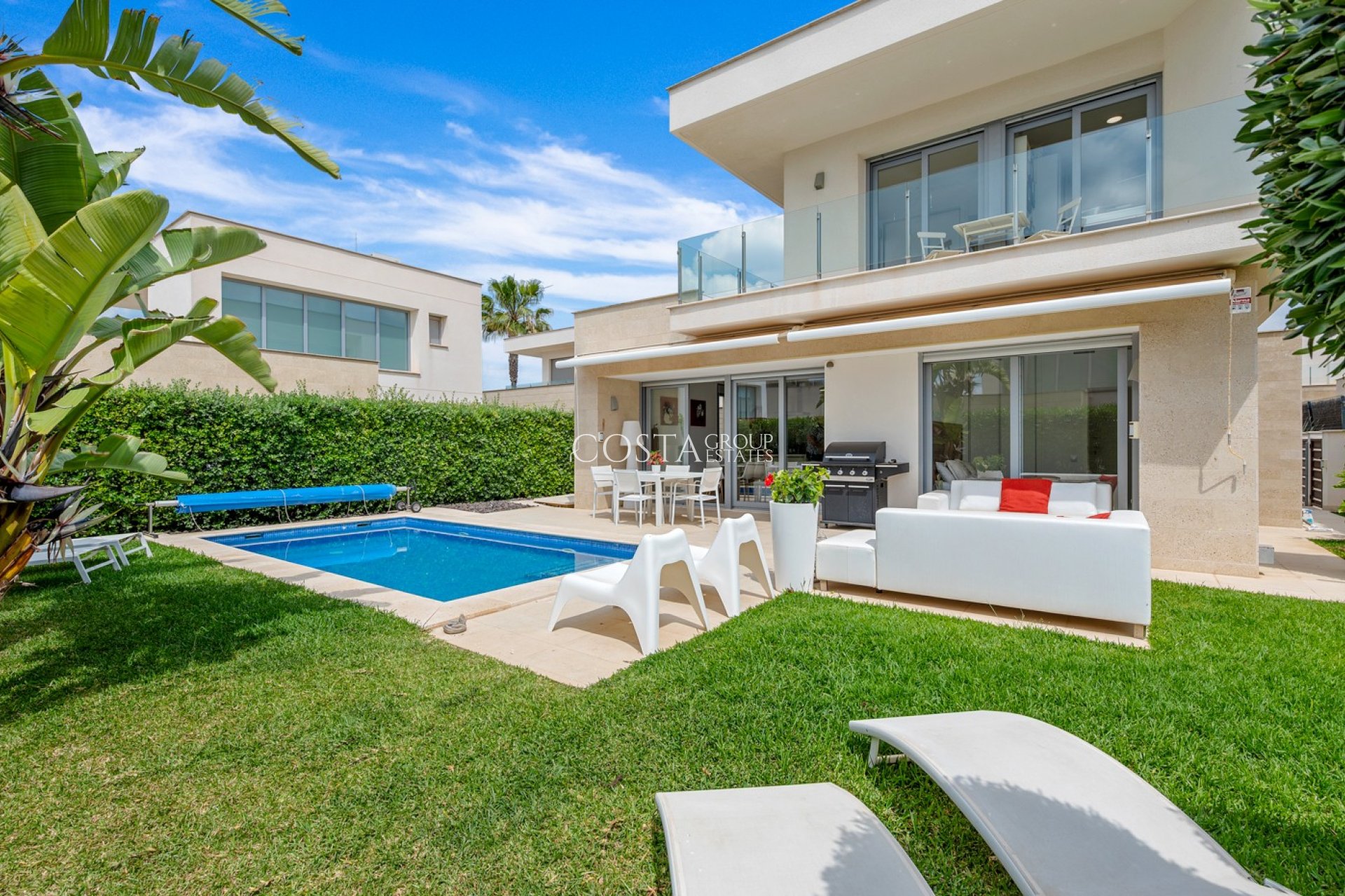 Herverkoop - Villa -
Orihuela - Vistabella Golf
