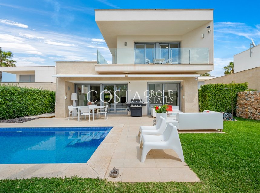 Herverkoop - Villa -
Orihuela - Vistabella Golf