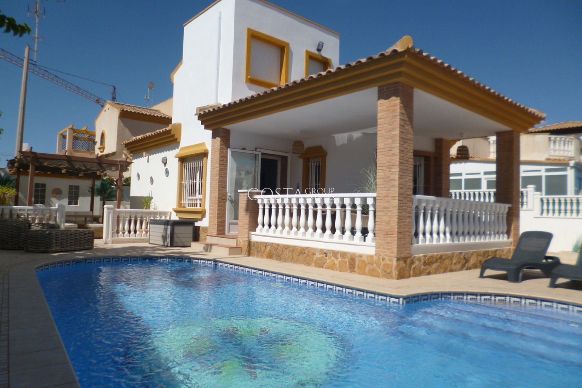 Herverkoop - Villa -
Pilar de la Horadada - Pilar de la Horadada Centro