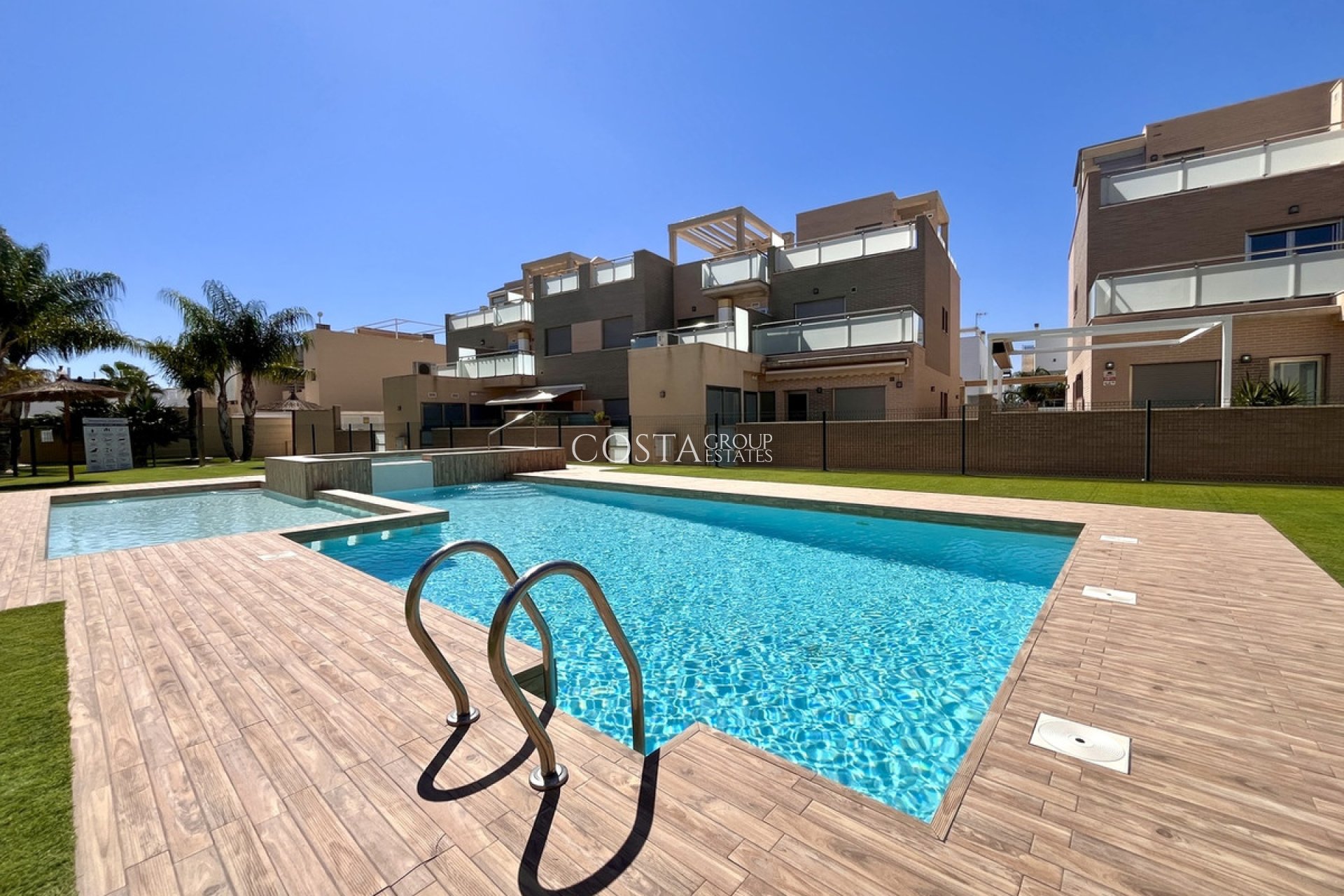 Herverkoop - Villa -
Pilar de la Horadada - Torre De La Horadada