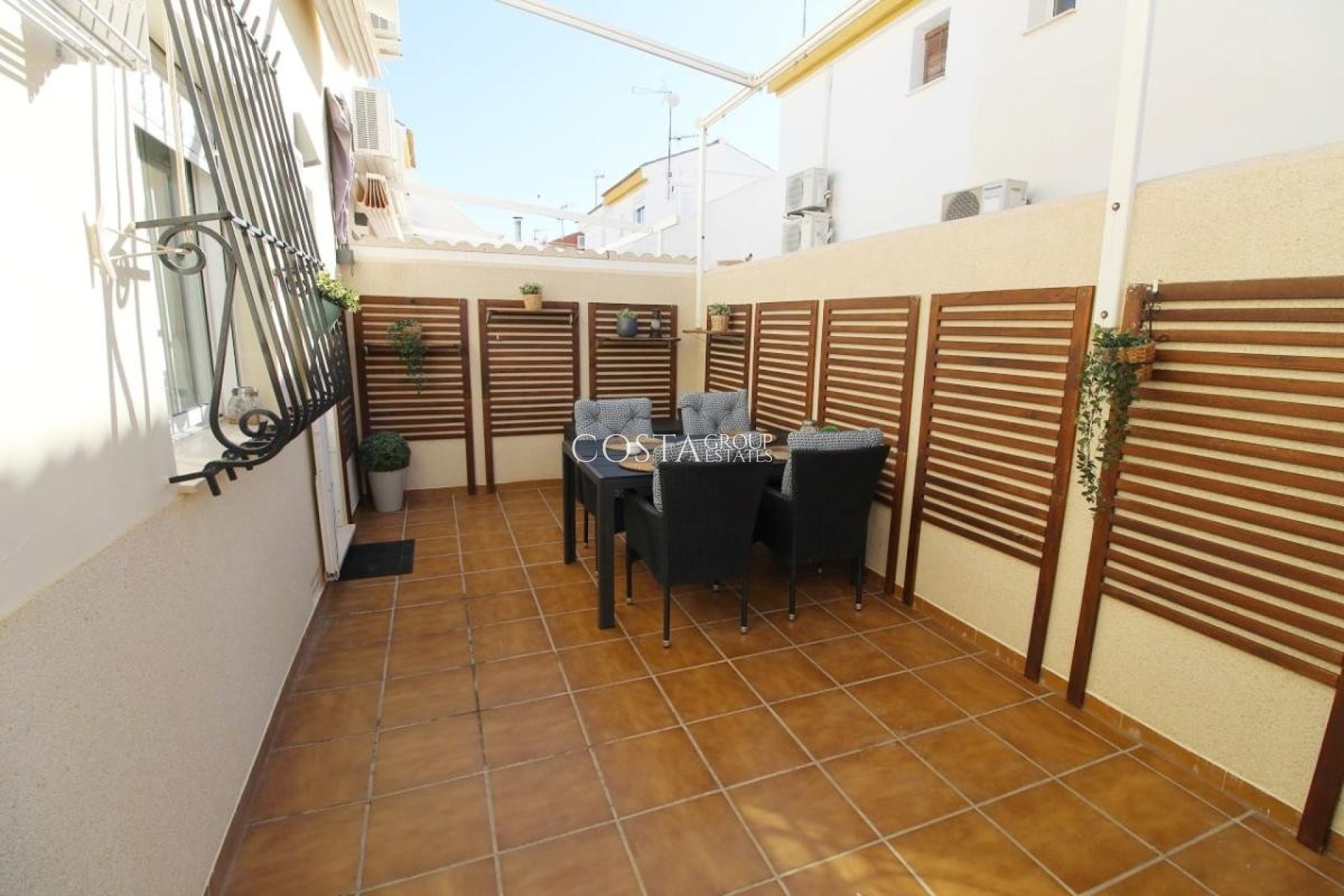 Herverkoop - Villa -
Pilar de la Horadada - Torre De La Horadada