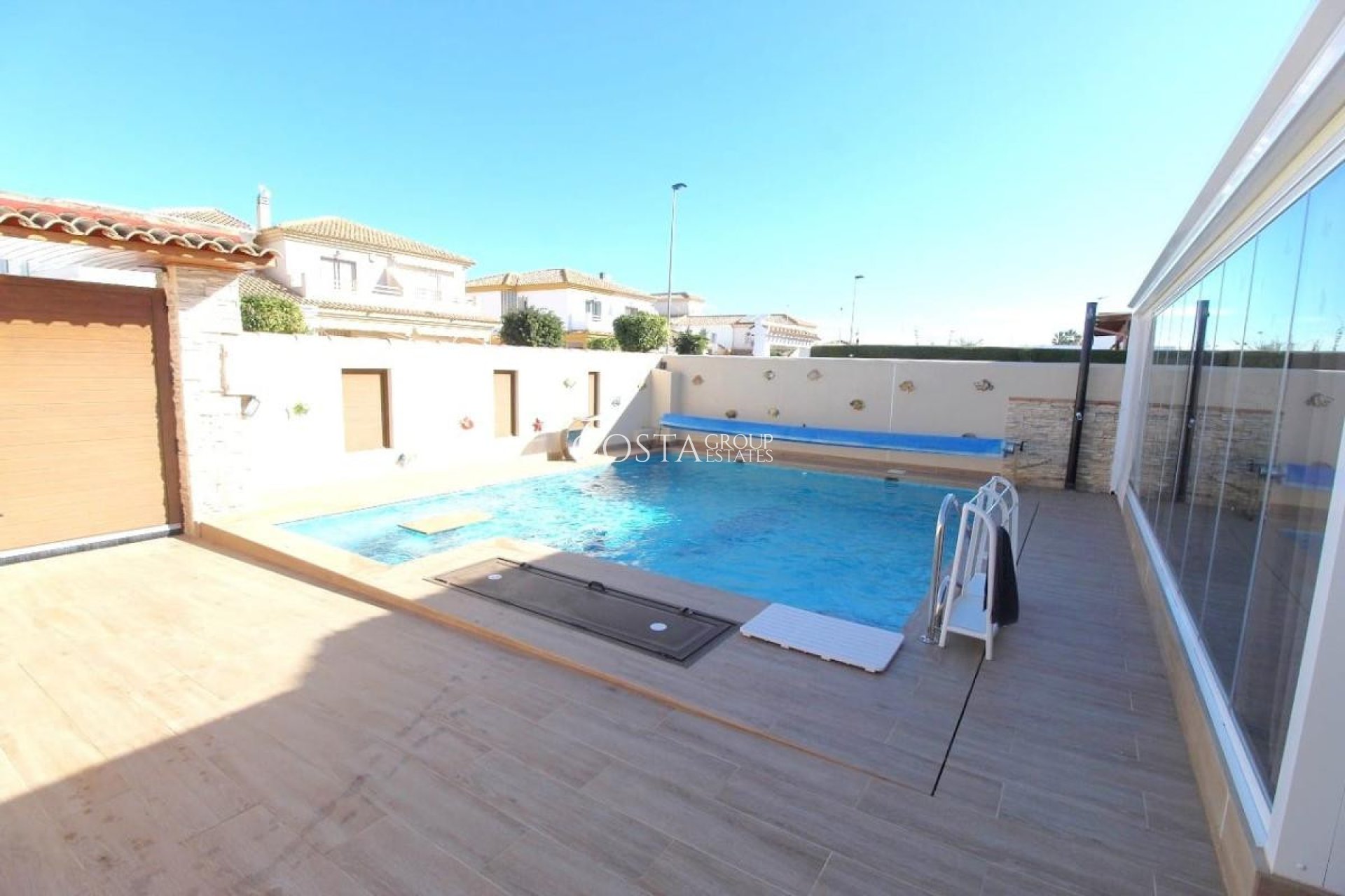 Herverkoop - Villa -
Pilar de la Horadada - Torre De La Horadada