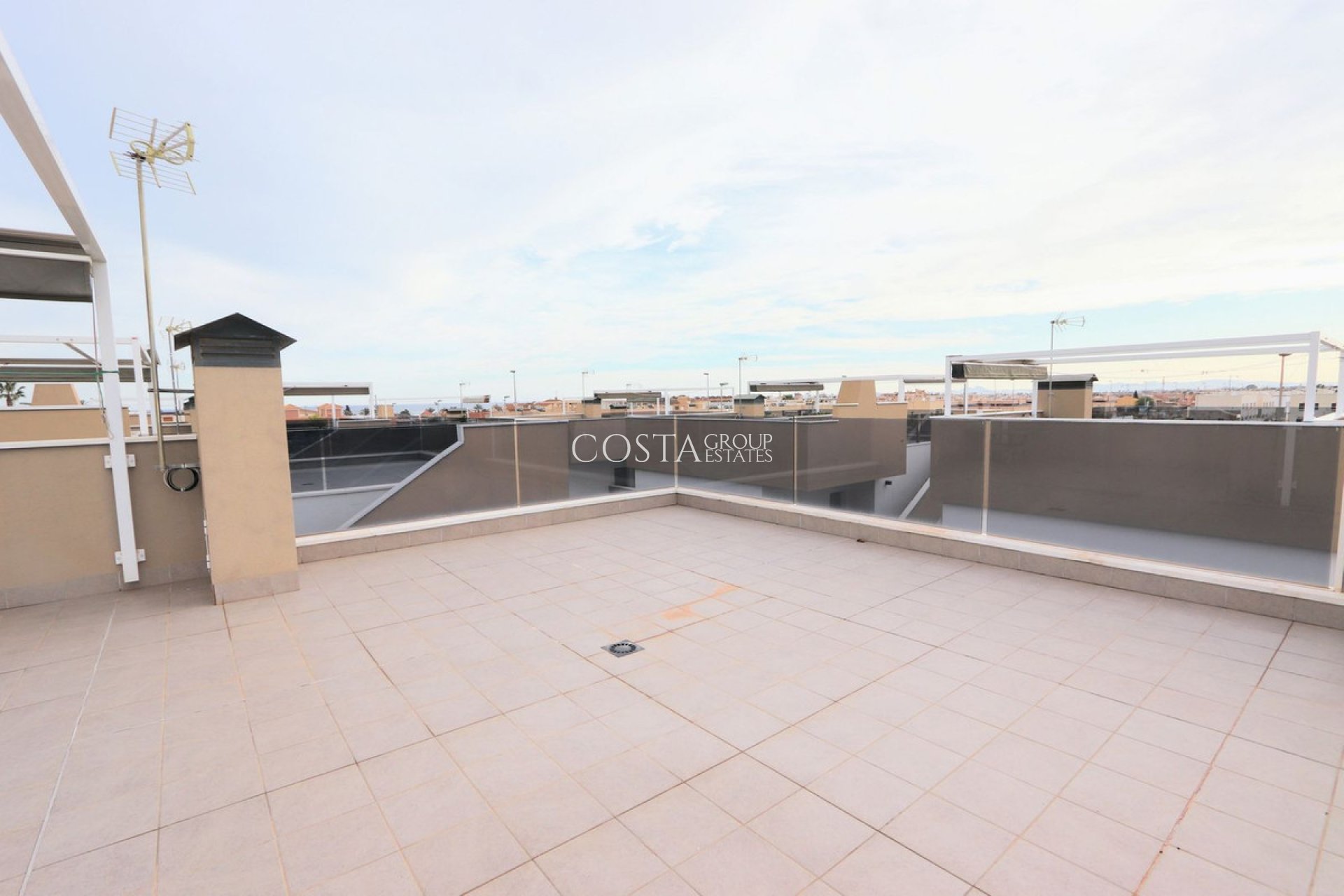 Herverkoop - Villa -
Pilar de la Horadada - Torre De La Horadada