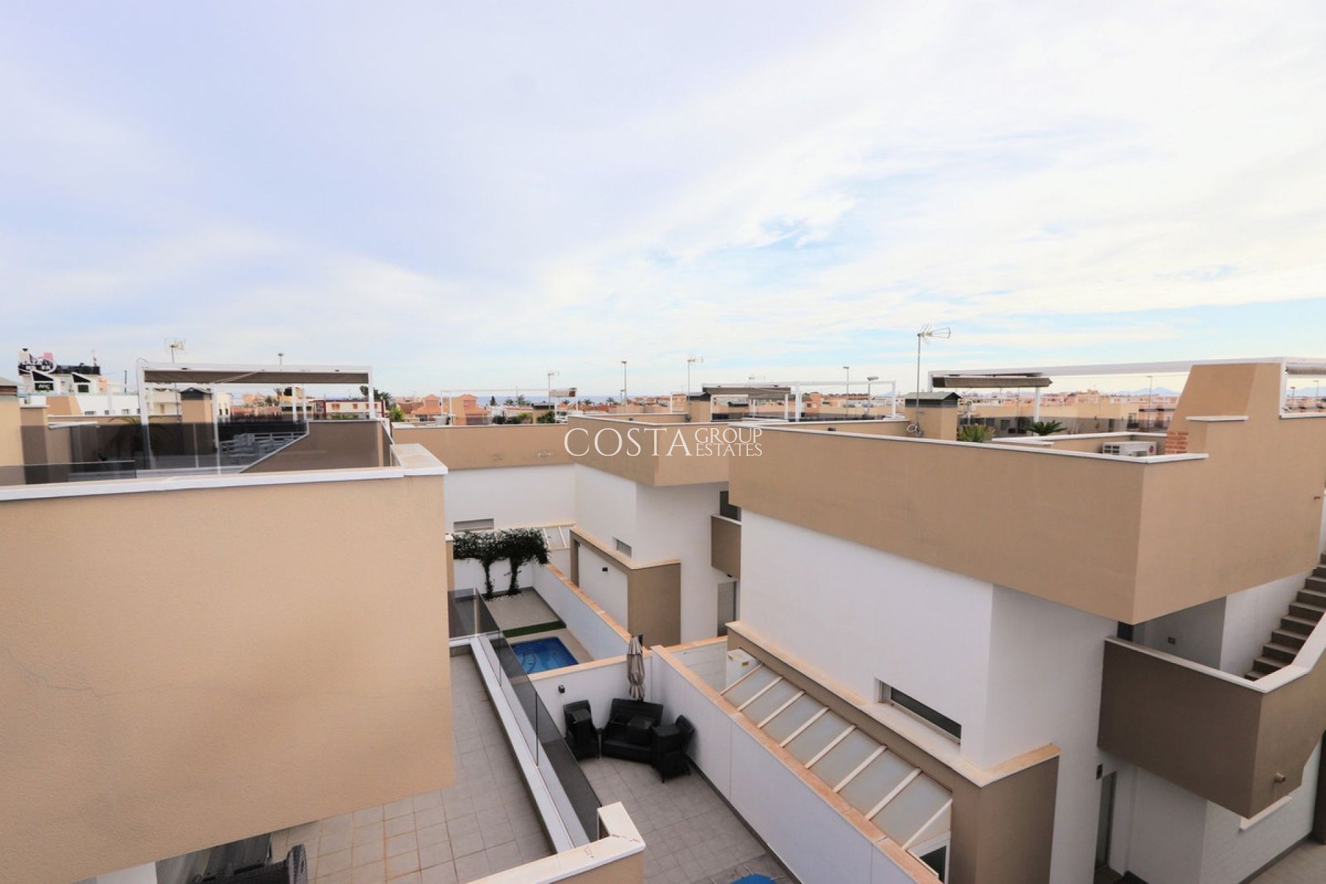 Herverkoop - Villa -
Pilar de la Horadada - Torre De La Horadada