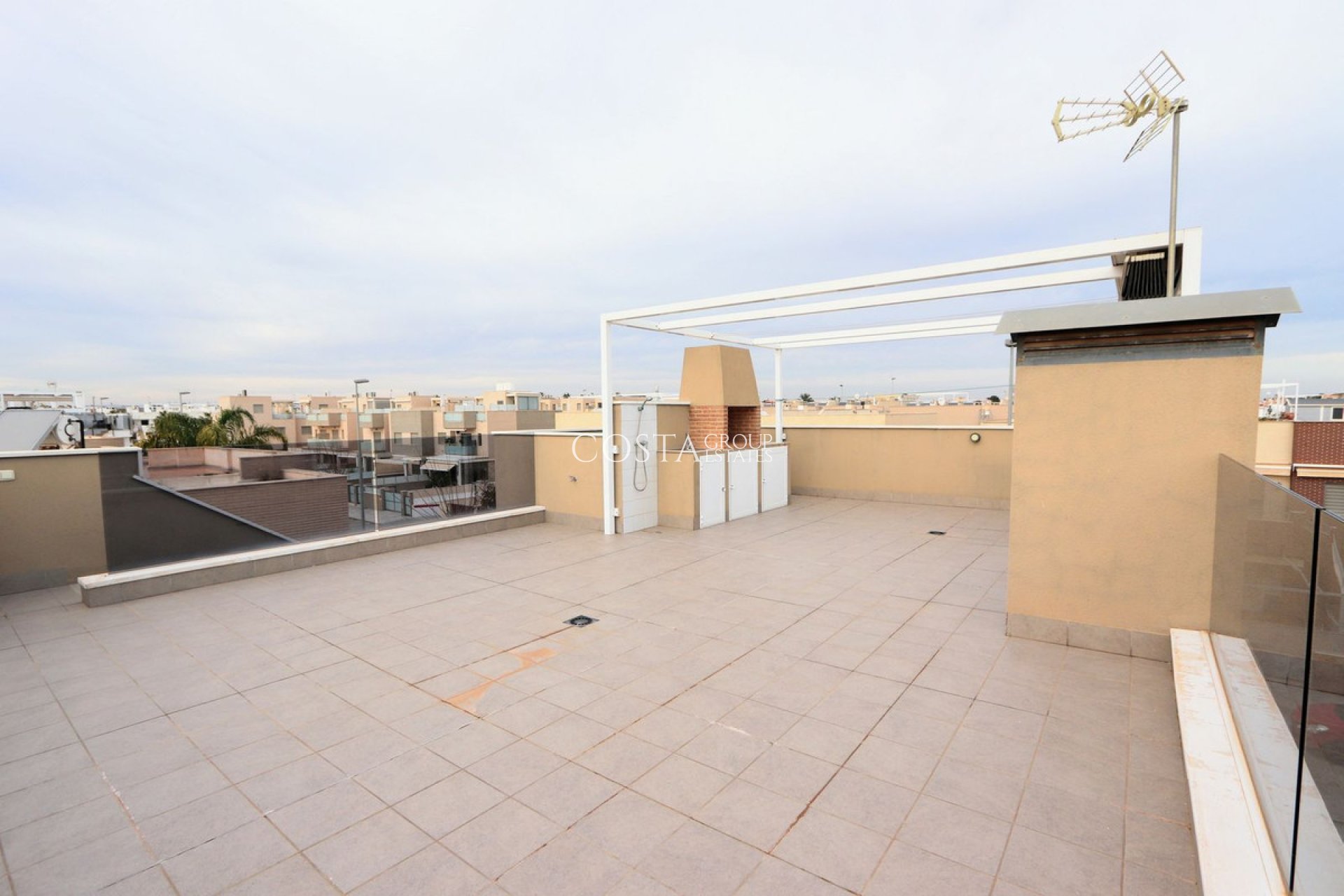 Herverkoop - Villa -
Pilar de la Horadada - Torre De La Horadada