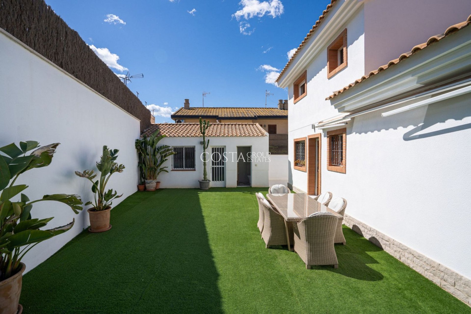 Herverkoop - Villa -
Pilar de la Horadada - Torre De La Horadada