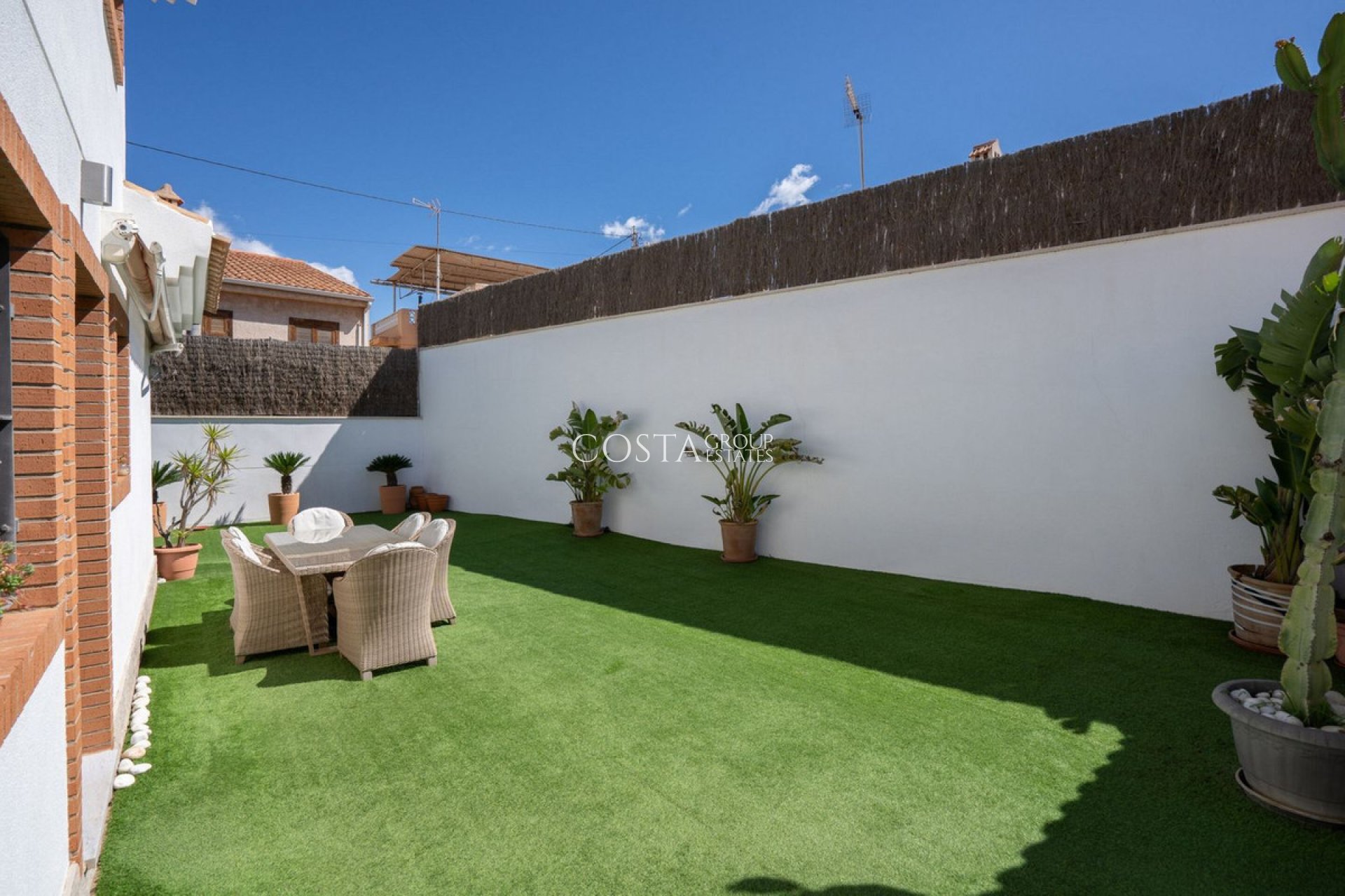 Herverkoop - Villa -
Pilar de la Horadada - Torre De La Horadada